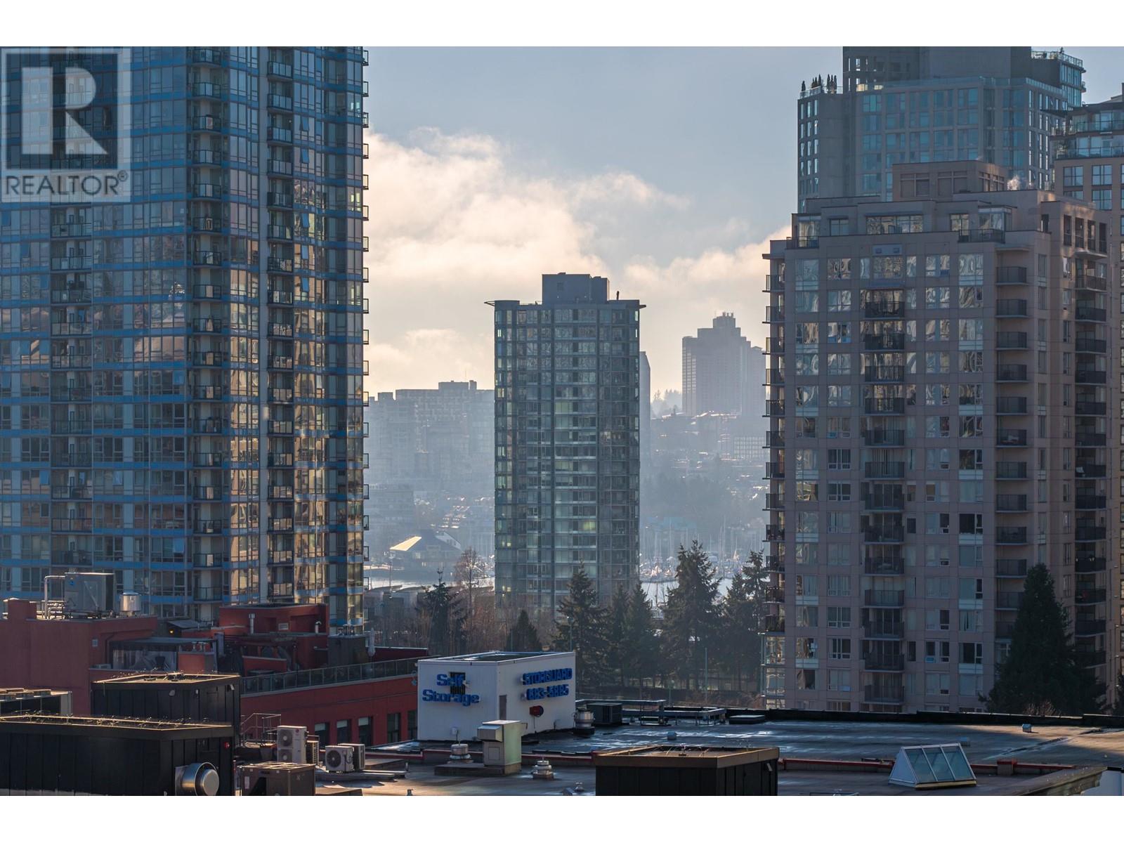 Listing Picture 23 of 40 : 908 233 ROBSON STREET, Vancouver / 溫哥華 - 魯藝地產 Yvonne Lu Group - MLS Medallion Club Member