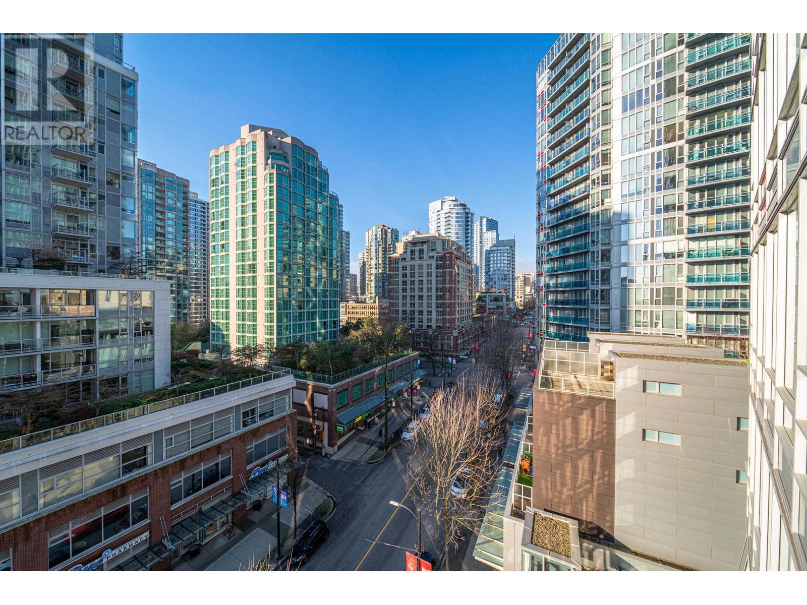 Listing Picture 25 of 40 : 908 233 ROBSON STREET, Vancouver / 溫哥華 - 魯藝地產 Yvonne Lu Group - MLS Medallion Club Member