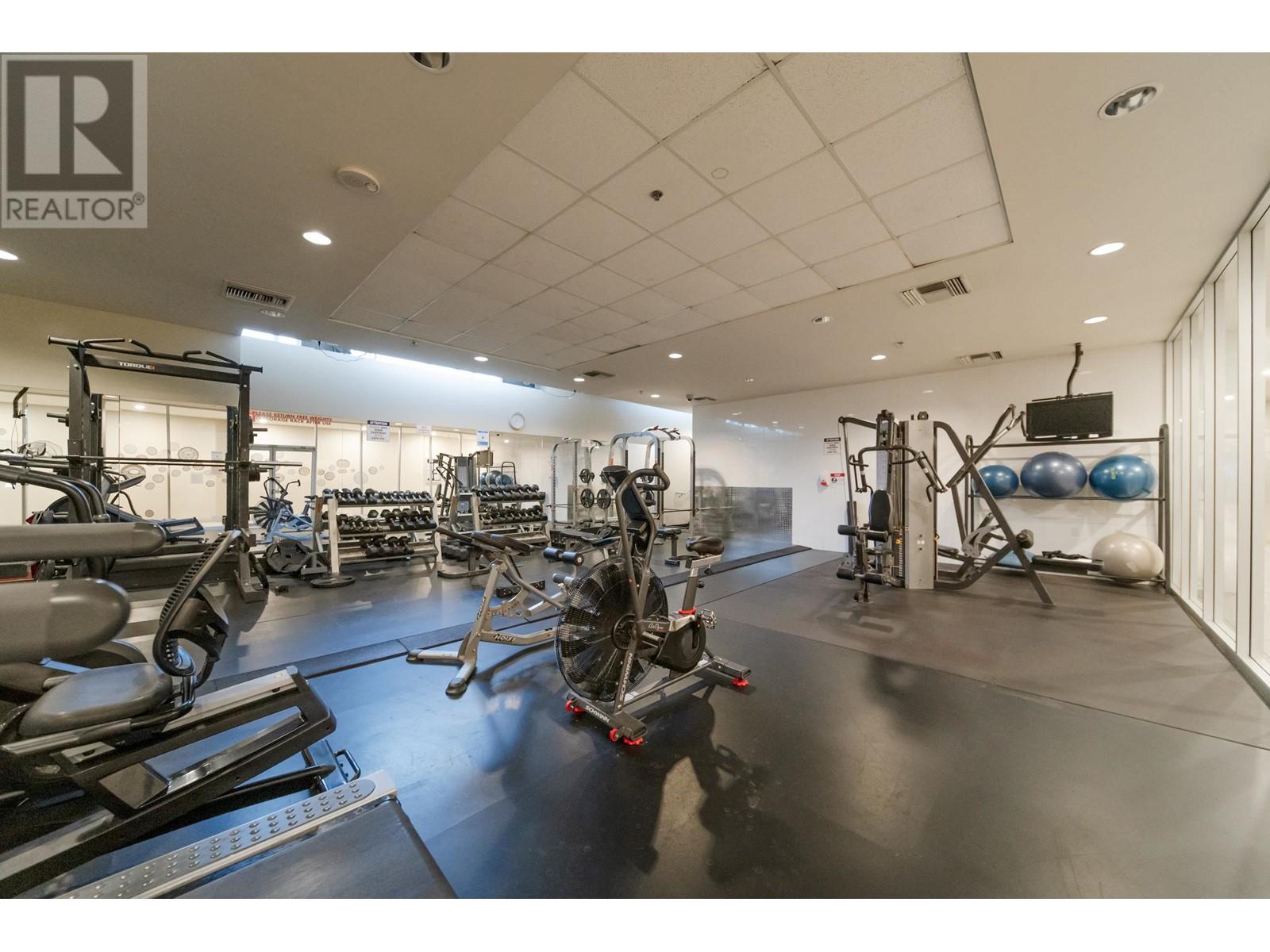 Listing Picture 28 of 40 : 908 233 ROBSON STREET, Vancouver / 溫哥華 - 魯藝地產 Yvonne Lu Group - MLS Medallion Club Member