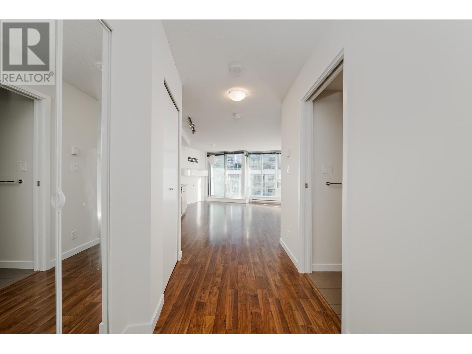 Listing Picture 6 of 40 : 908 233 ROBSON STREET, Vancouver / 溫哥華 - 魯藝地產 Yvonne Lu Group - MLS Medallion Club Member
