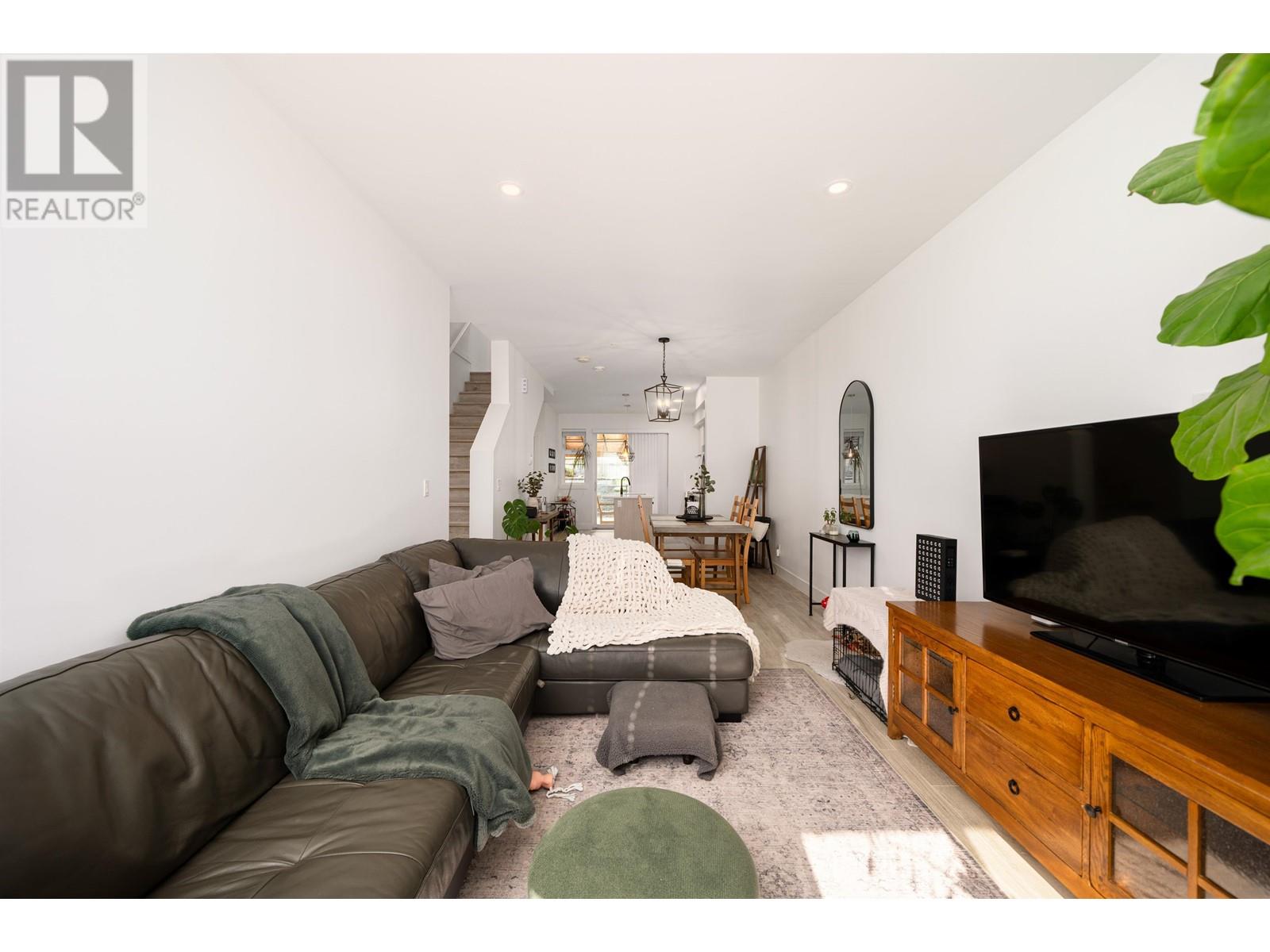 41 24108 104 Avenue, Maple Ridge, British Columbia  V2W 0J5 - Photo 2 - R2963324