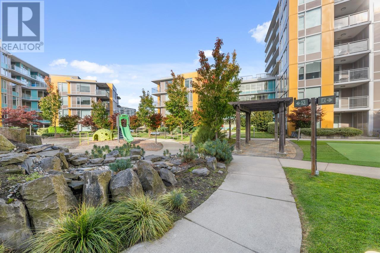 Listing Picture 21 of 34 : 607 5619 CEDARBRIDGE WAY, Richmond / 烈治文 - 魯藝地產 Yvonne Lu Group - MLS Medallion Club Member