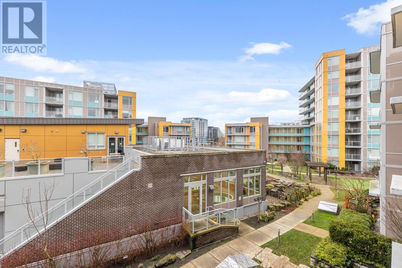 Listing Picture 24 of 34 : 607 5619 CEDARBRIDGE WAY, Richmond / 烈治文 - 魯藝地產 Yvonne Lu Group - MLS Medallion Club Member