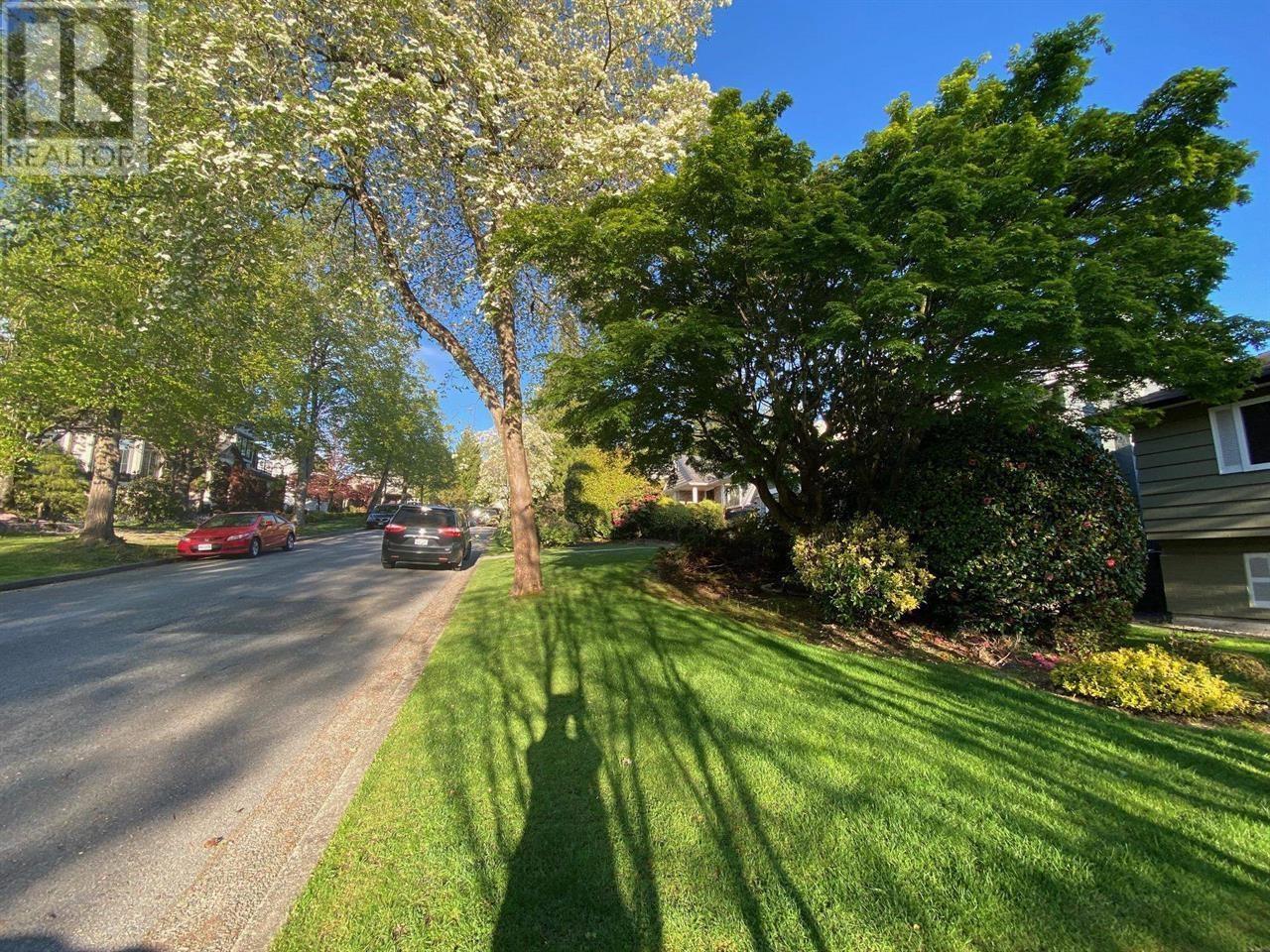 2056 W 29th Avenue, Vancouver, British Columbia  V6J 3A1 - Photo 11 - R2963352