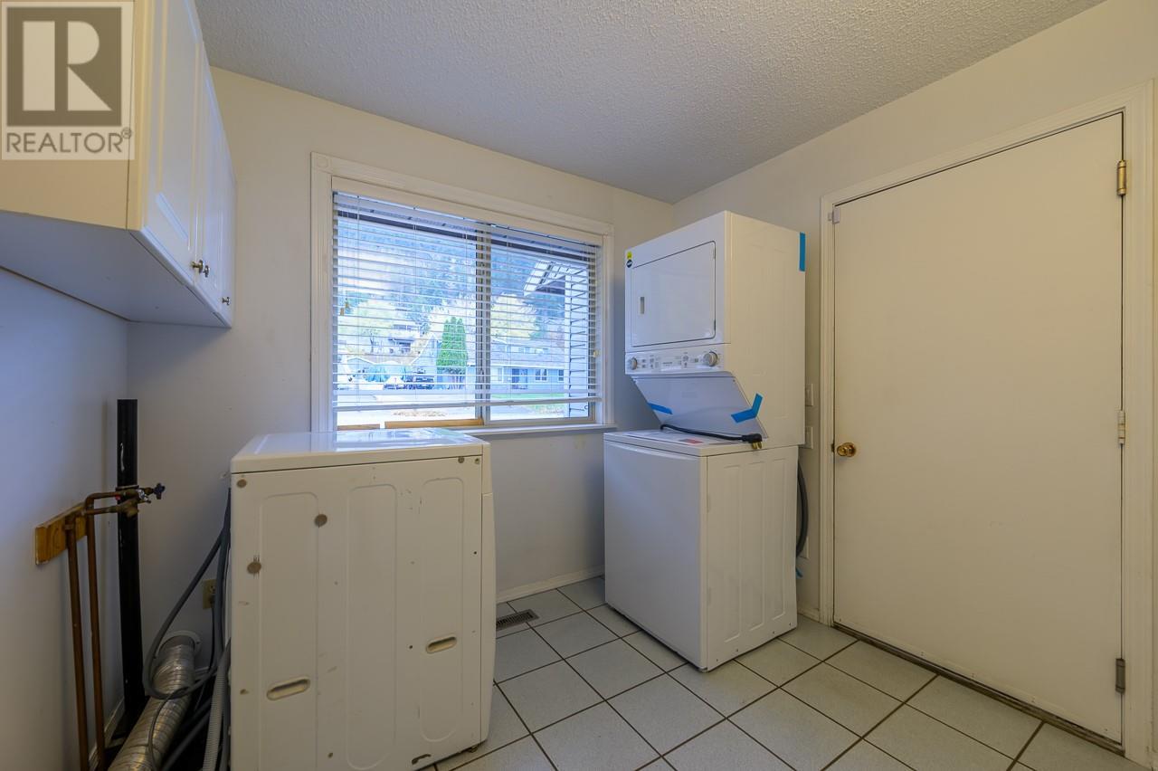 2434 Omineca Drive, Kamloops, British Columbia  V2E 1V6 - Photo 24 - 10334205