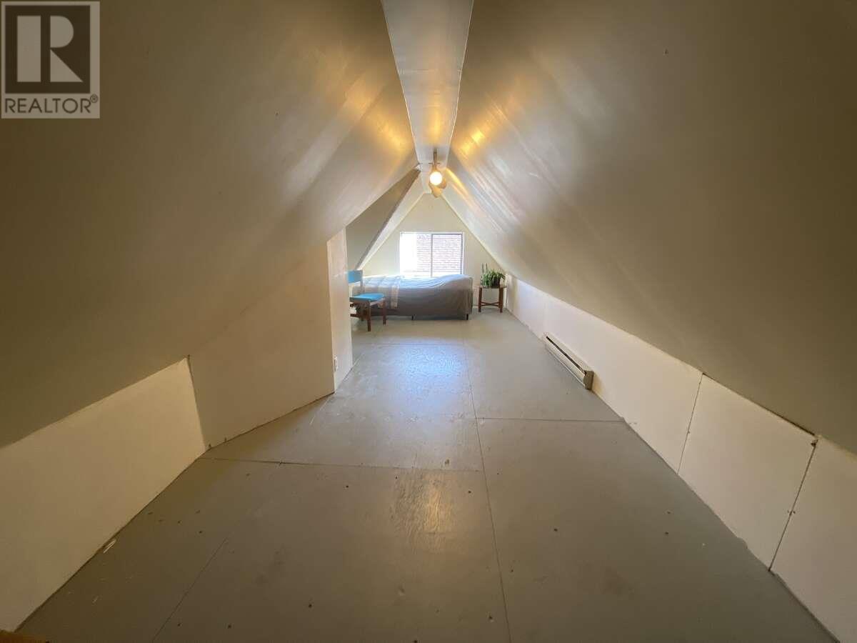 6887 16th Street, Grand Forks, British Columbia  V0H 1H0 - Photo 18 - 10334378