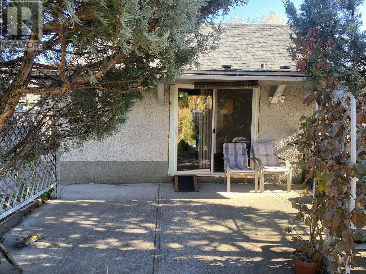 6887 16th Street, Grand Forks, British Columbia  V0H 1H0 - Photo 21 - 10334378