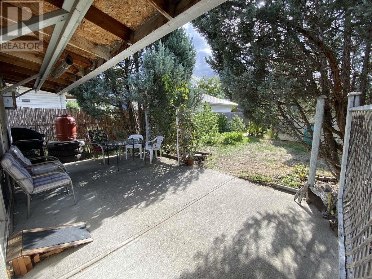 6887 16th Street, Grand Forks, British Columbia  V0H 1H0 - Photo 20 - 10334378