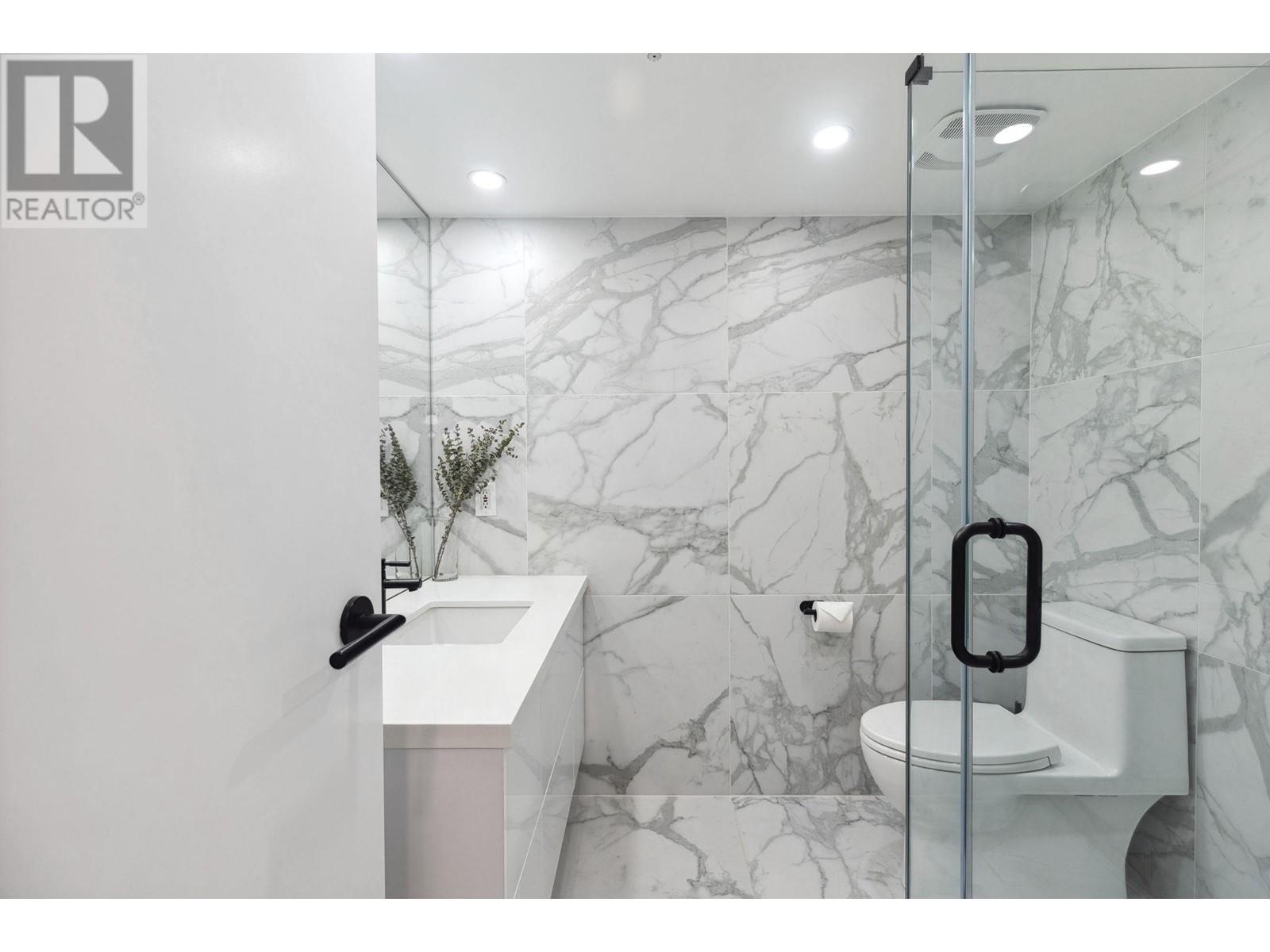 Listing Picture 18 of 25 : 2204 1238 MELVILLE STREET, Vancouver / 溫哥華 - 魯藝地產 Yvonne Lu Group - MLS Medallion Club Member