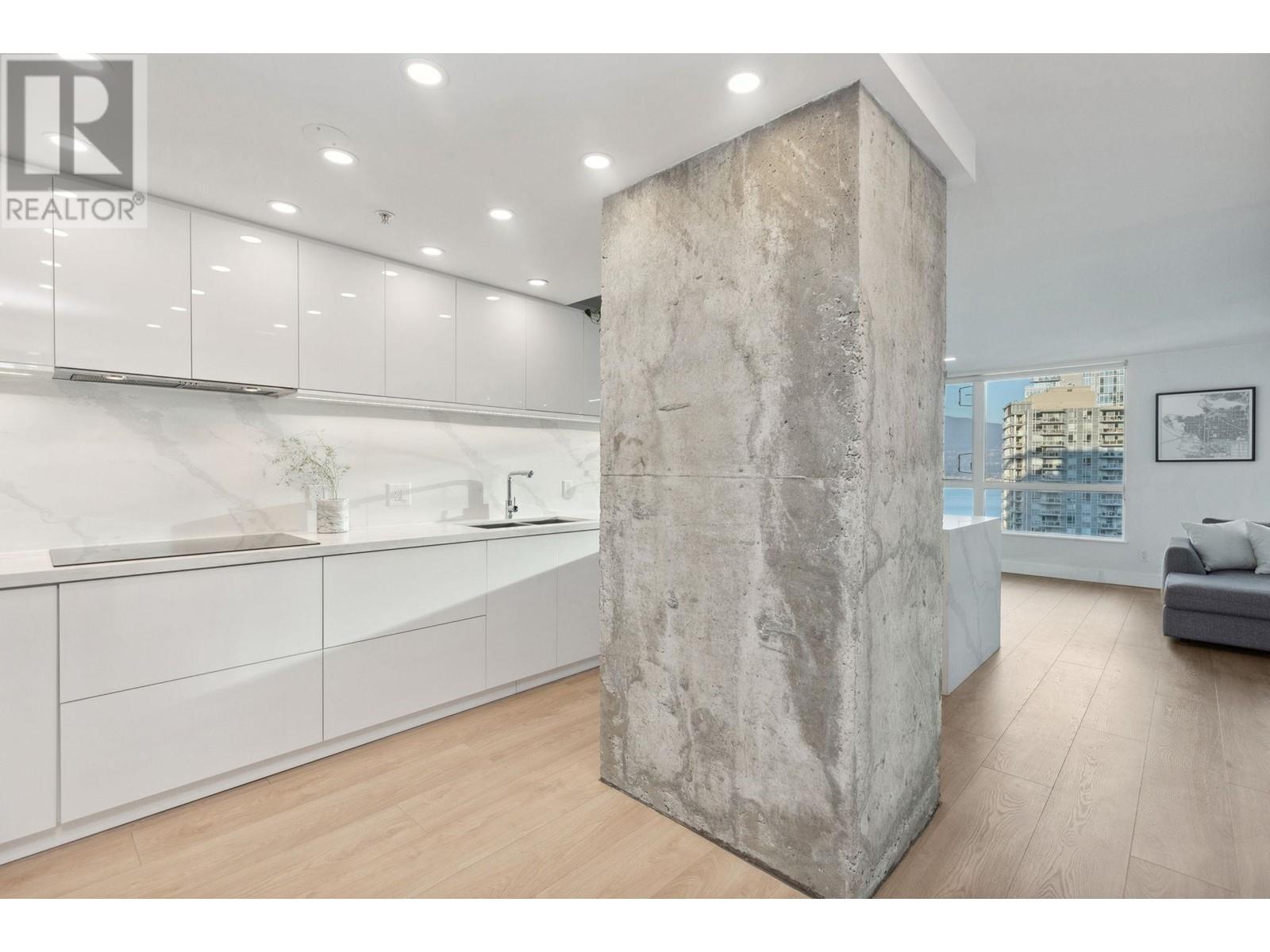 Listing Picture 7 of 25 : 2204 1238 MELVILLE STREET, Vancouver / 溫哥華 - 魯藝地產 Yvonne Lu Group - MLS Medallion Club Member