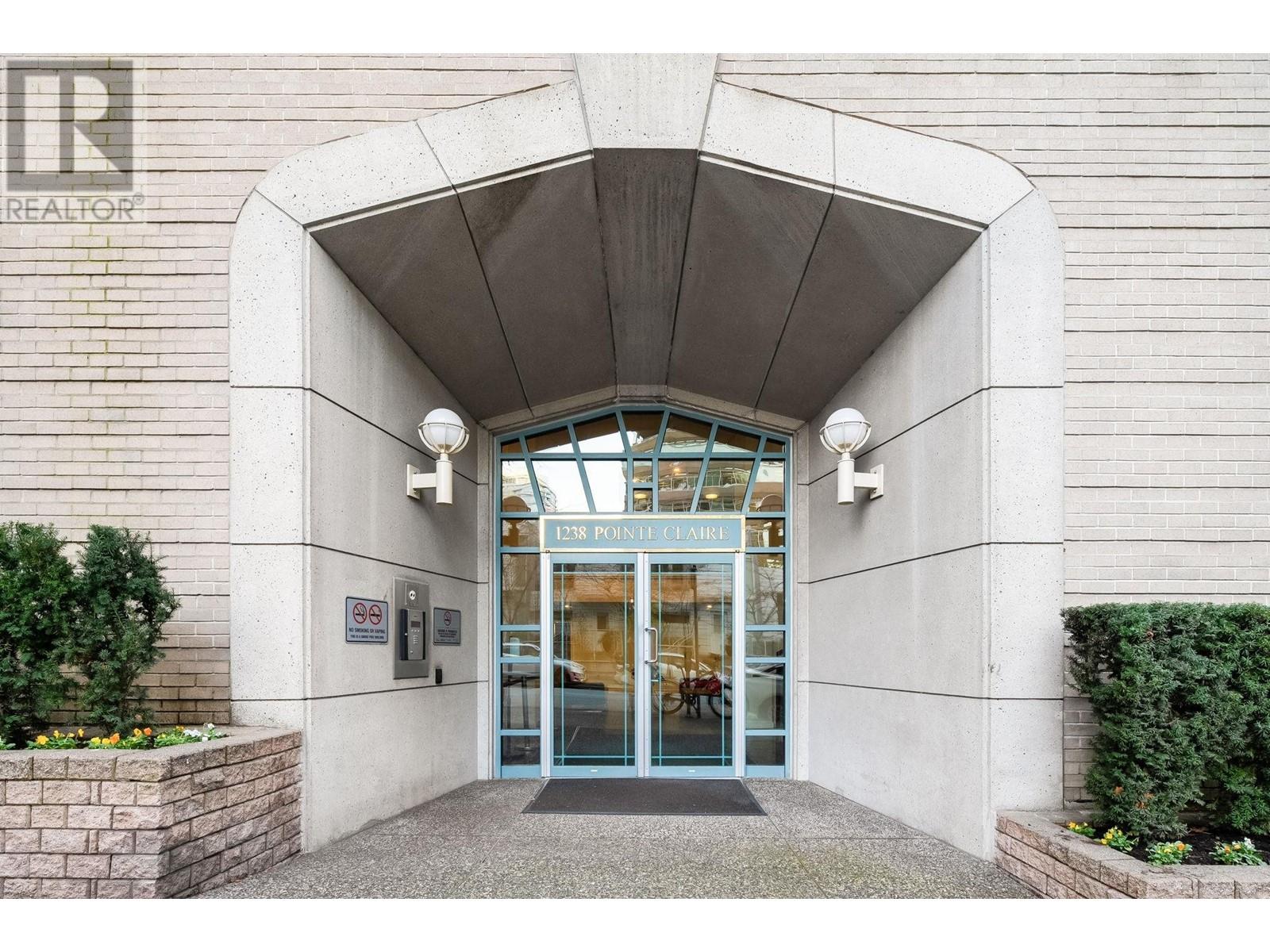 Listing Picture 24 of 25 : 2204 1238 MELVILLE STREET, Vancouver / 溫哥華 - 魯藝地產 Yvonne Lu Group - MLS Medallion Club Member