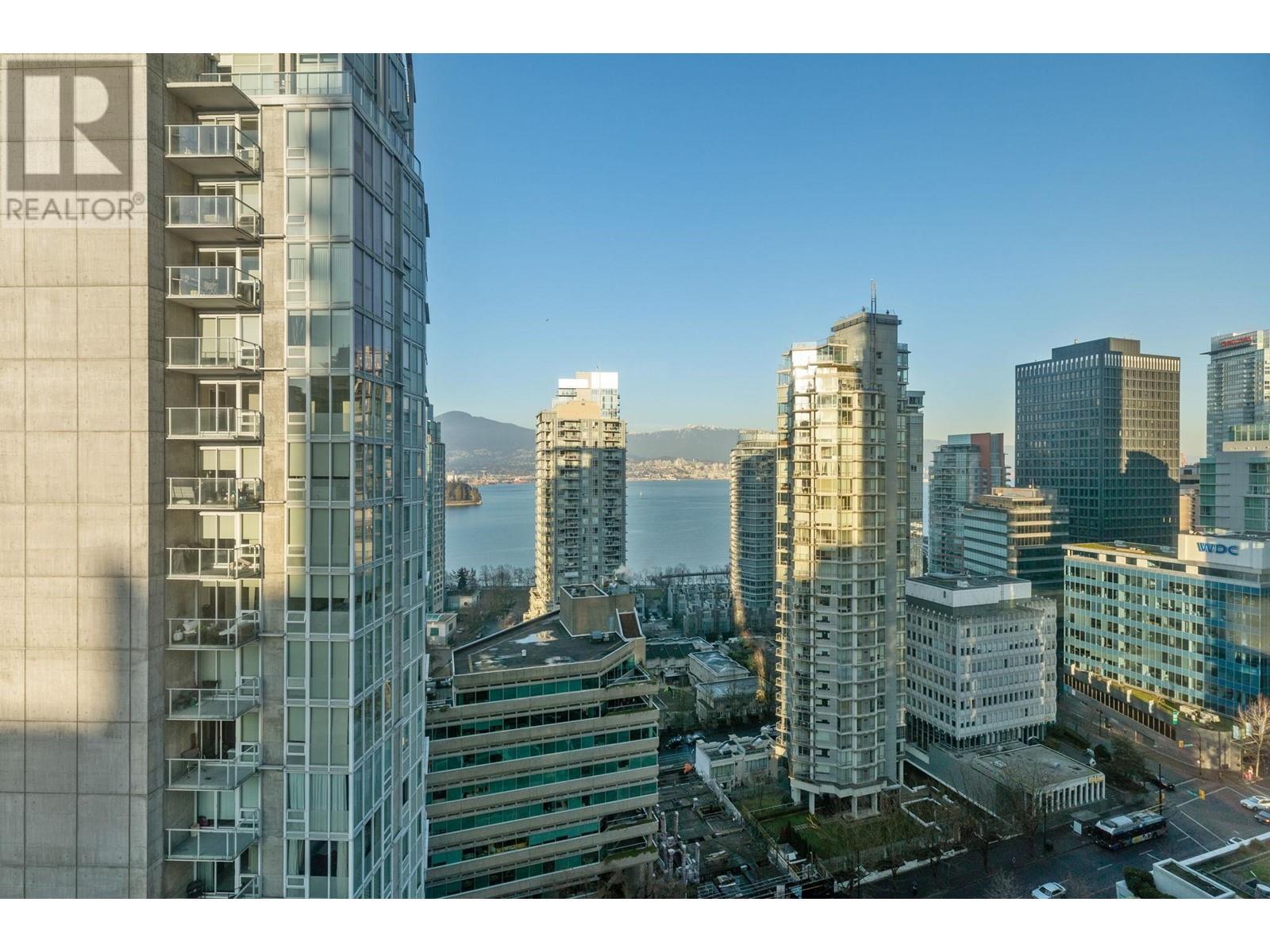 Listing Picture 19 of 25 : 2204 1238 MELVILLE STREET, Vancouver / 溫哥華 - 魯藝地產 Yvonne Lu Group - MLS Medallion Club Member