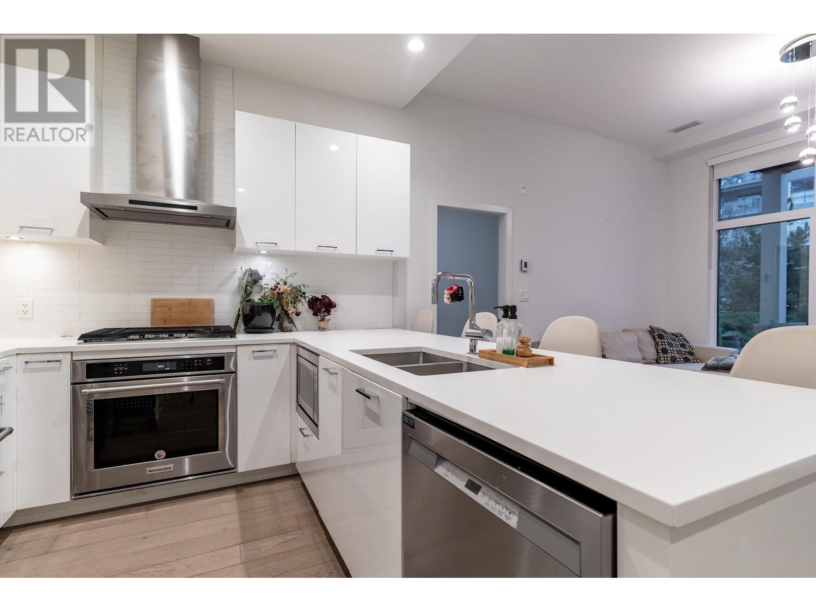 108 3581 Ross Drive, Vancouver, British Columbia  V6S 0K5 - Photo 7 - R2963334