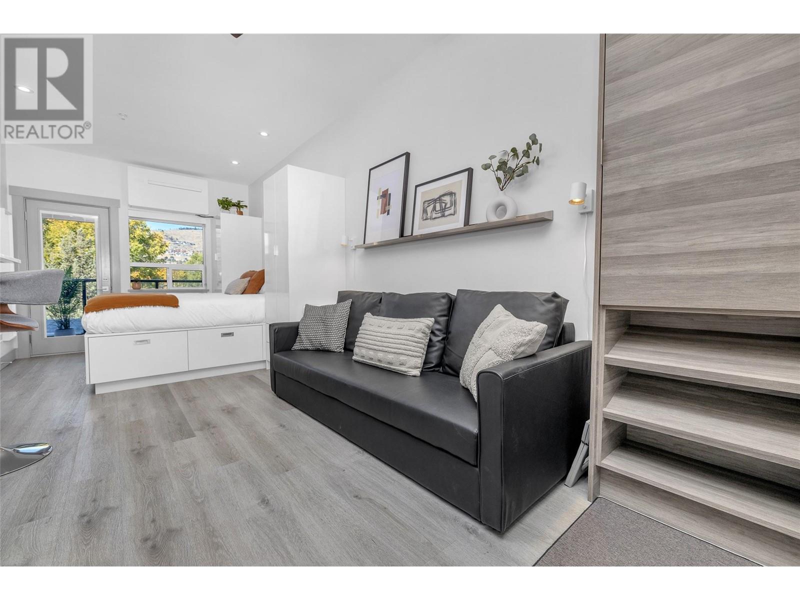 2555 Lakeshore Road Unit# 211, Vernon, British Columbia  V1H 0A4 - Photo 10 - 10333964