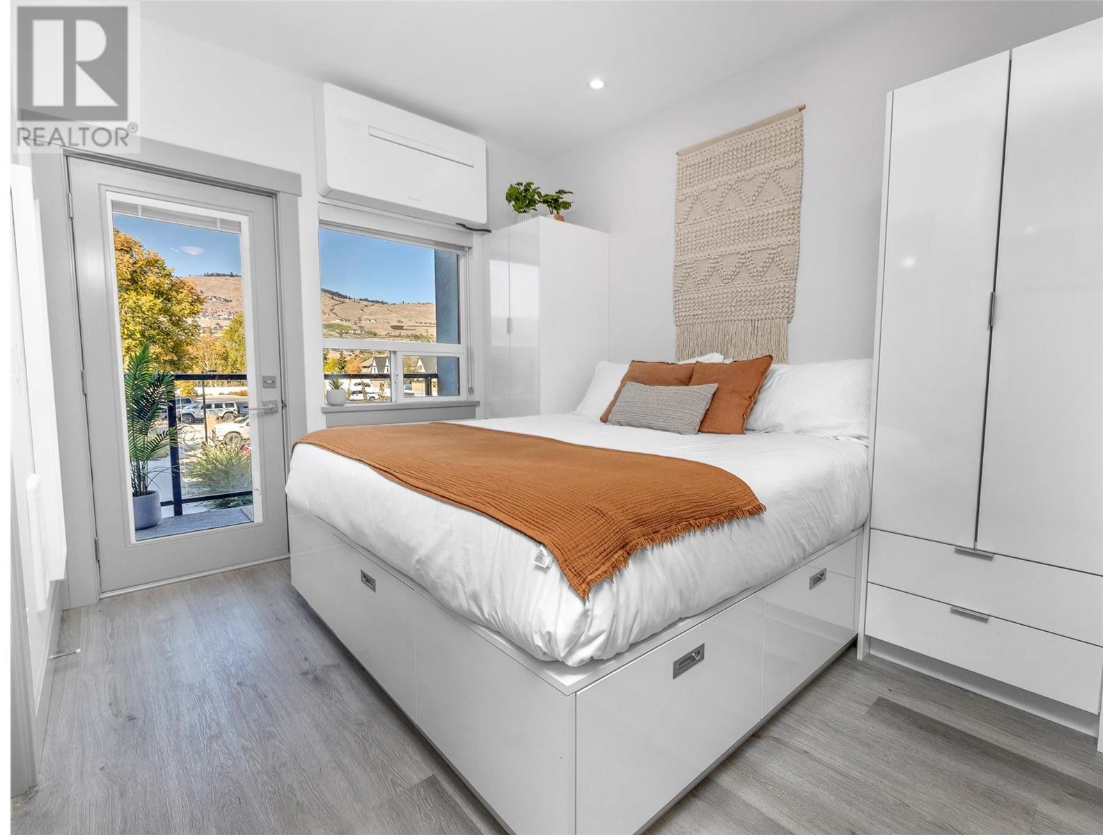 2555 Lakeshore Road Unit# 211, Vernon, British Columbia  V1H 0A4 - Photo 5 - 10333964