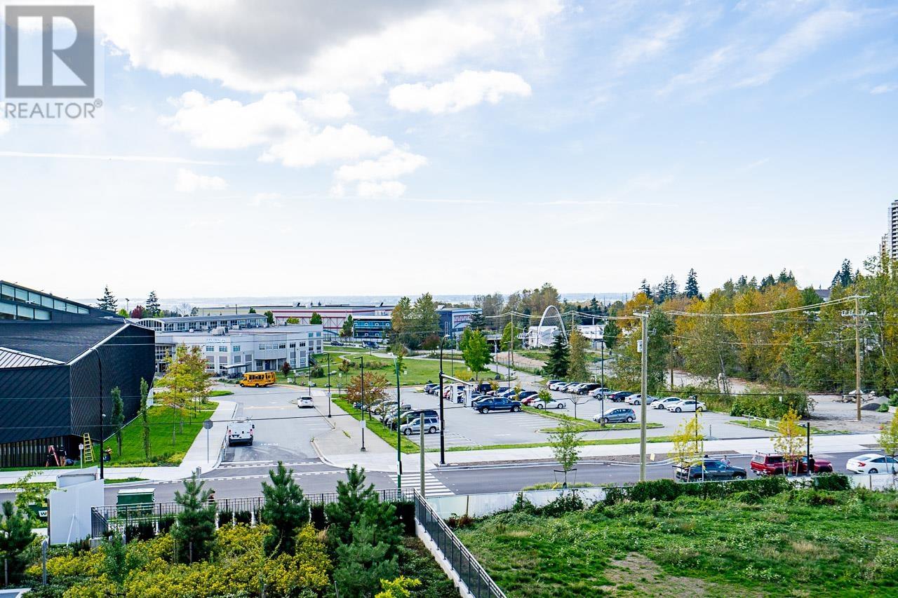 Listing Picture 17 of 20 : 402 7683 PARK CRESCENT, Burnaby / 本拿比 - 魯藝地產 Yvonne Lu Group - MLS Medallion Club Member