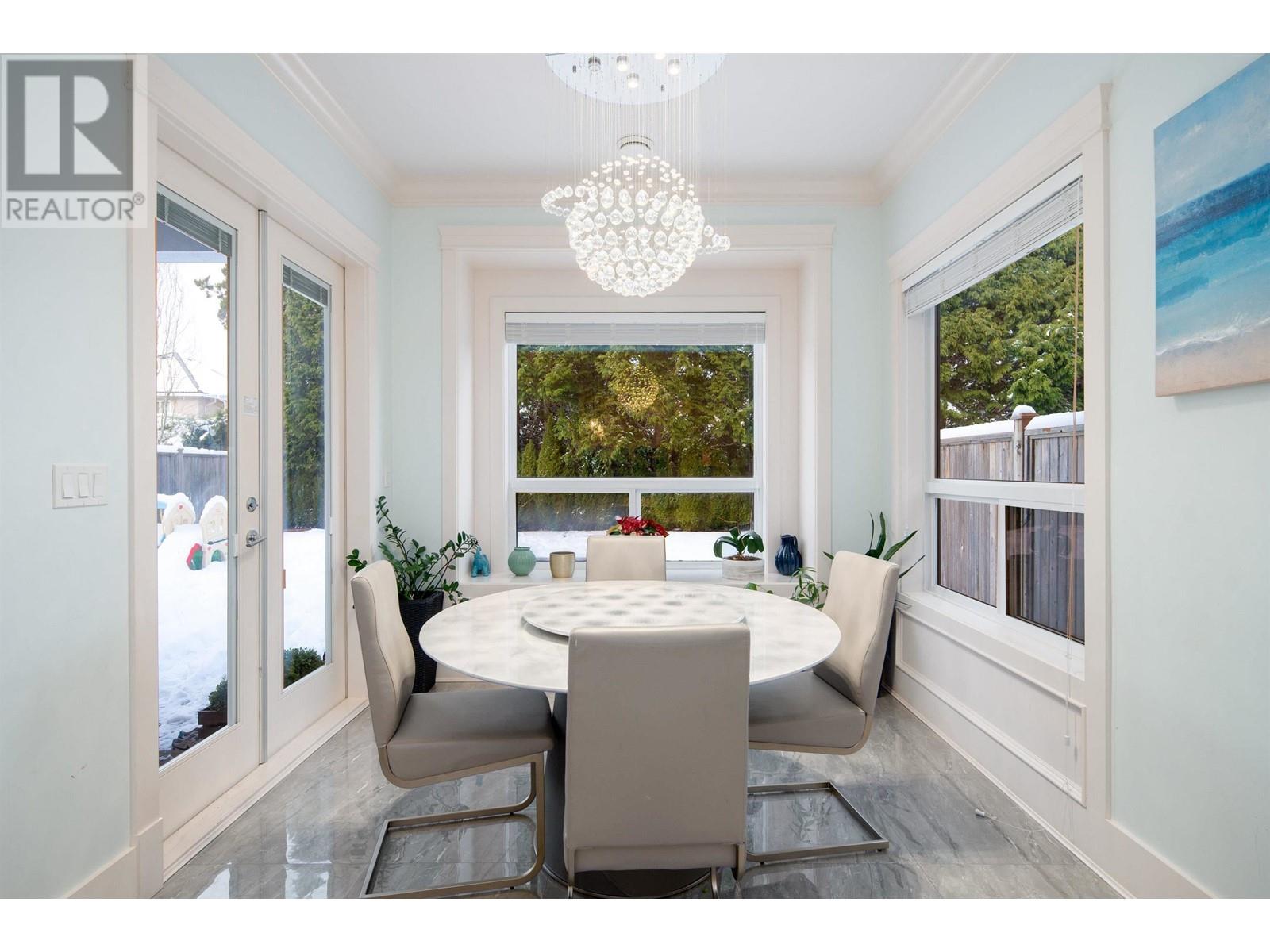 Listing Picture 11 of 24 : 3651 LOCKHART ROAD, Richmond / 烈治文 - 魯藝地產 Yvonne Lu Group - MLS Medallion Club Member