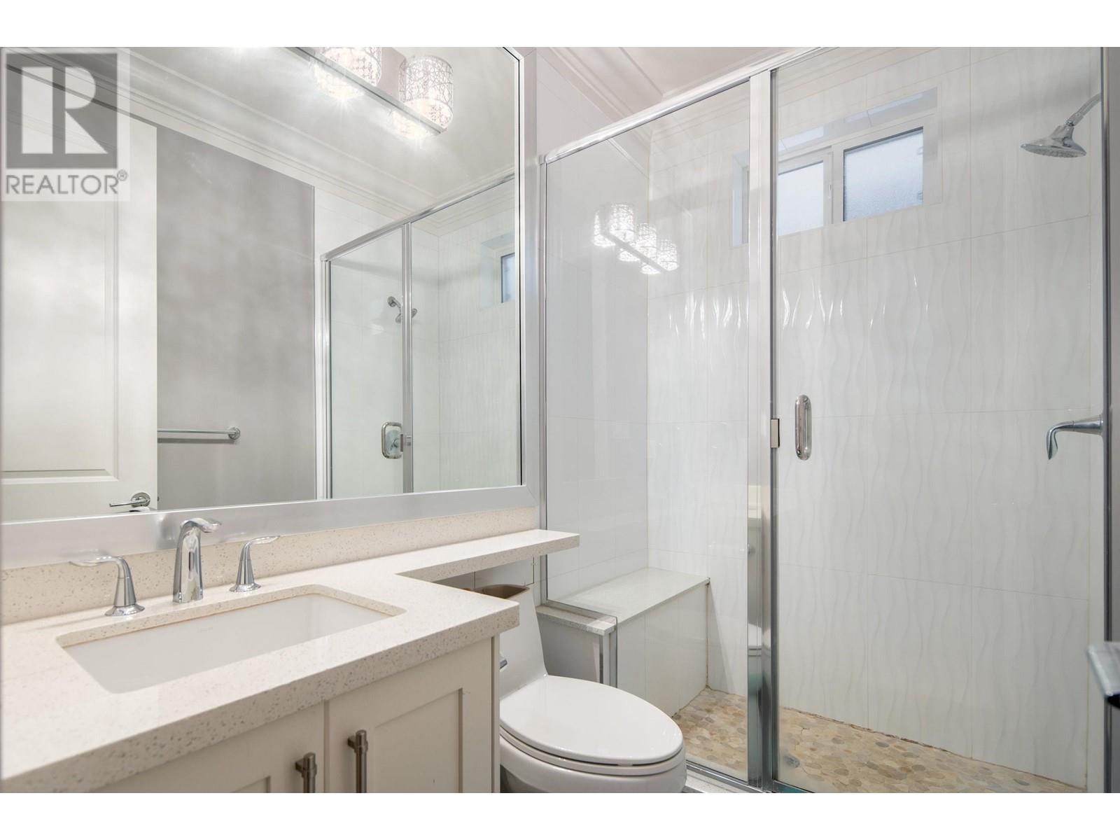 Listing Picture 17 of 24 : 3651 LOCKHART ROAD, Richmond / 烈治文 - 魯藝地產 Yvonne Lu Group - MLS Medallion Club Member