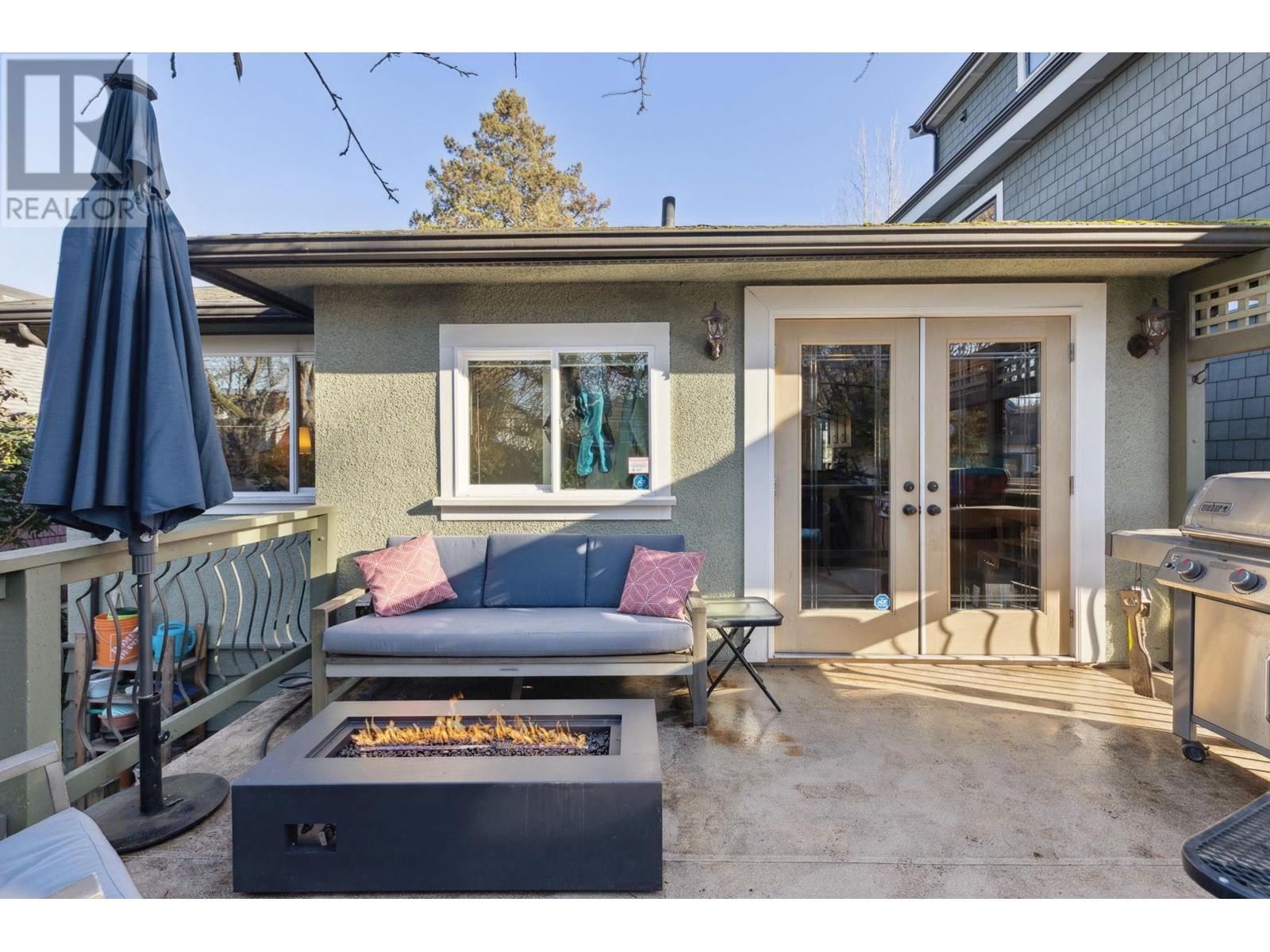 Listing Picture 34 of 39 : 3365 VICTORIA DRIVE, Vancouver / 溫哥華 - 魯藝地產 Yvonne Lu Group - MLS Medallion Club Member