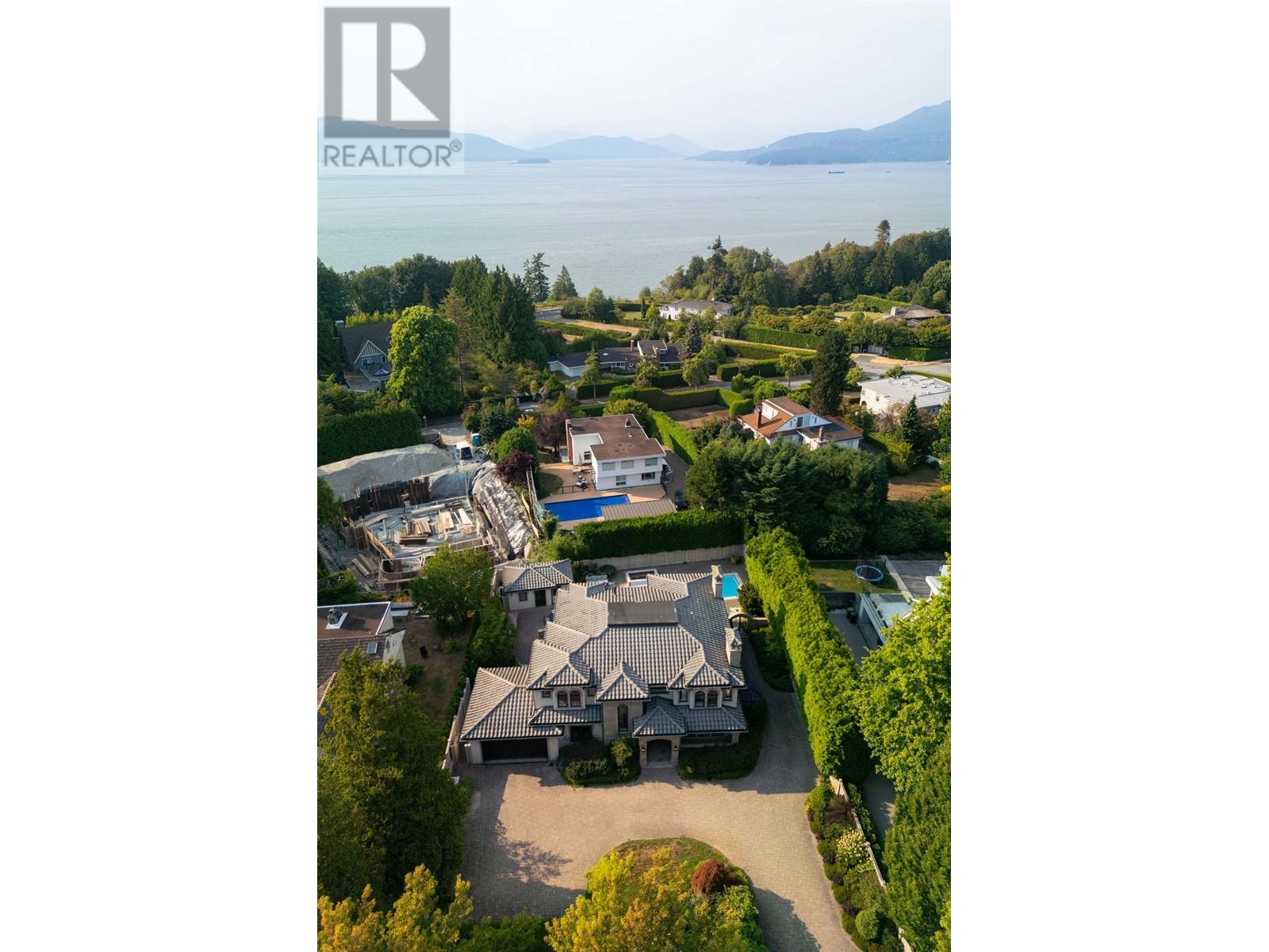 Listing Picture 22 of 22 : 5957 CHANCELLOR BOULEVARD, Vancouver / 溫哥華 - 魯藝地產 Yvonne Lu Group - MLS Medallion Club Member