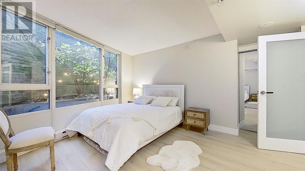 Listing Picture 14 of 21 : 202 1033 MARINASIDE CRESCENT, Vancouver / 溫哥華 - 魯藝地產 Yvonne Lu Group - MLS Medallion Club Member