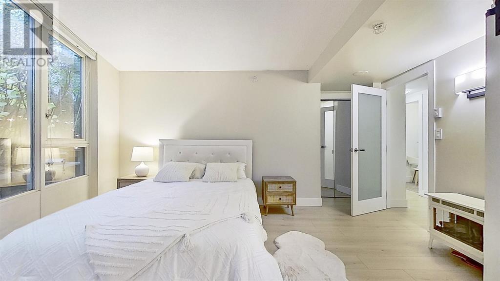 Listing Picture 15 of 21 : 202 1033 MARINASIDE CRESCENT, Vancouver / 溫哥華 - 魯藝地產 Yvonne Lu Group - MLS Medallion Club Member