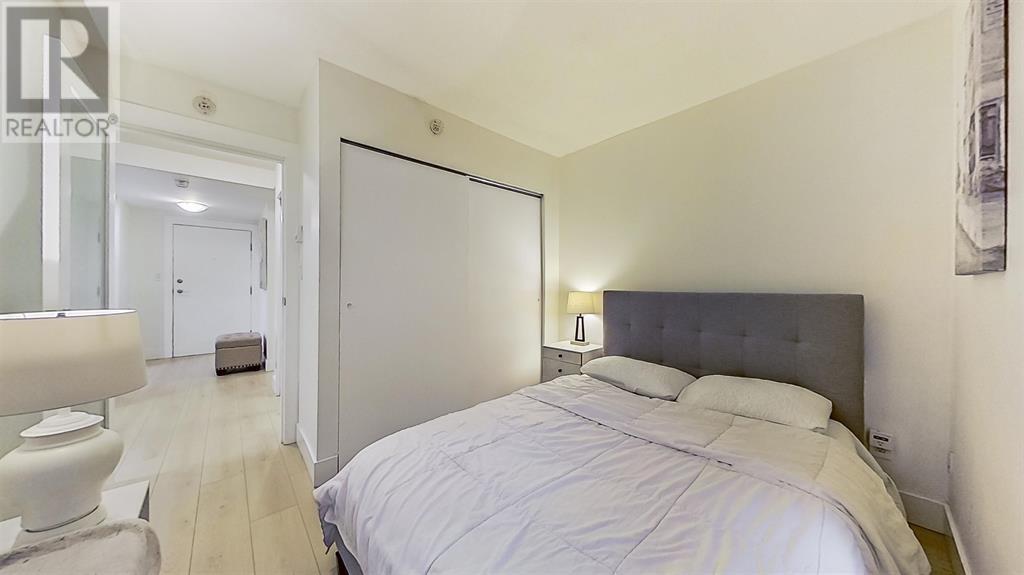 Listing Picture 10 of 21 : 202 1033 MARINASIDE CRESCENT, Vancouver / 溫哥華 - 魯藝地產 Yvonne Lu Group - MLS Medallion Club Member