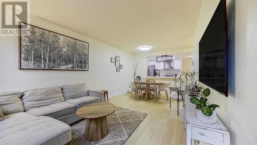 Listing Picture 8 of 21 : 202 1033 MARINASIDE CRESCENT, Vancouver / 溫哥華 - 魯藝地產 Yvonne Lu Group - MLS Medallion Club Member