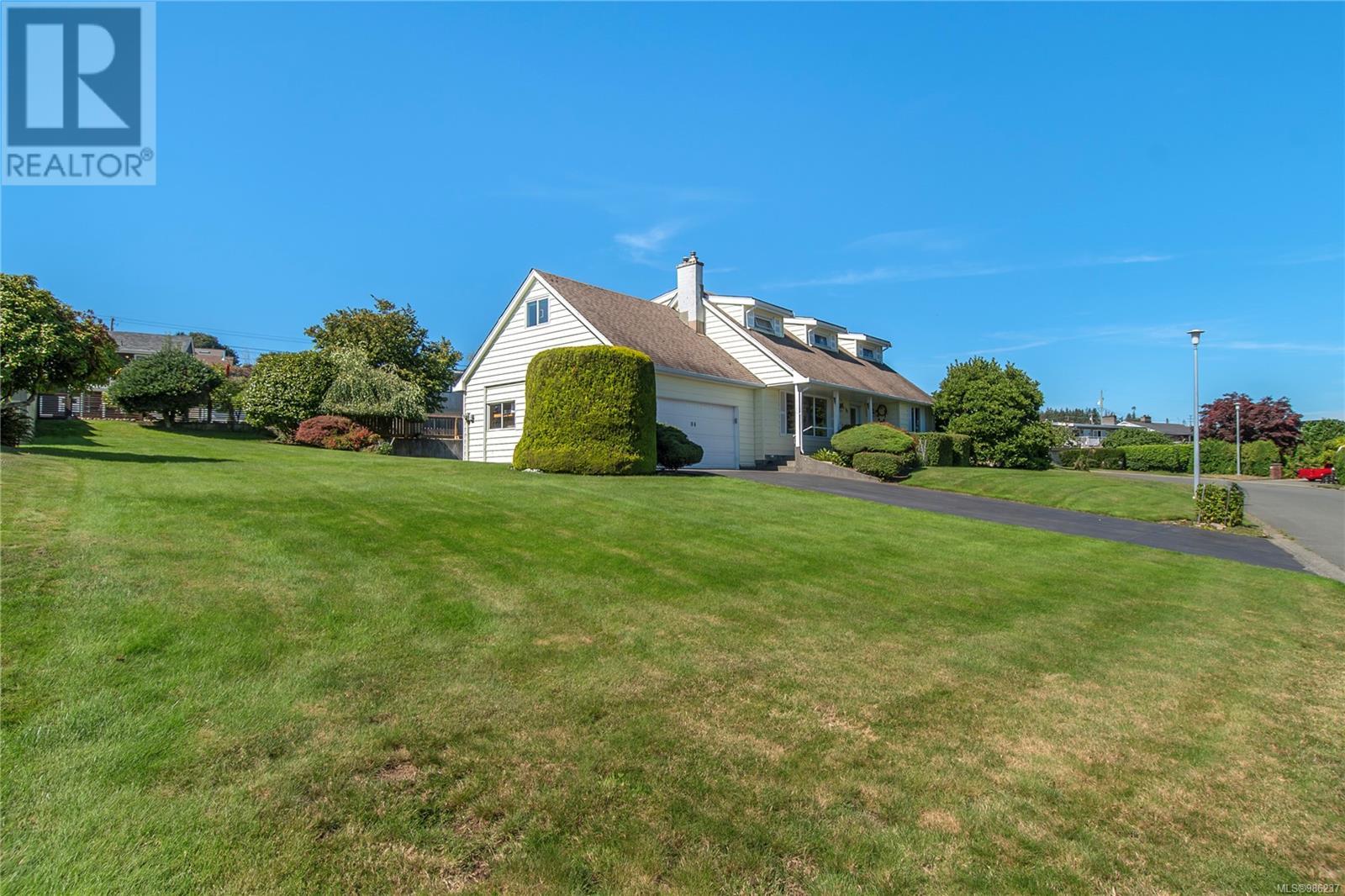 Property at 84 Ridgeview Pl image 4