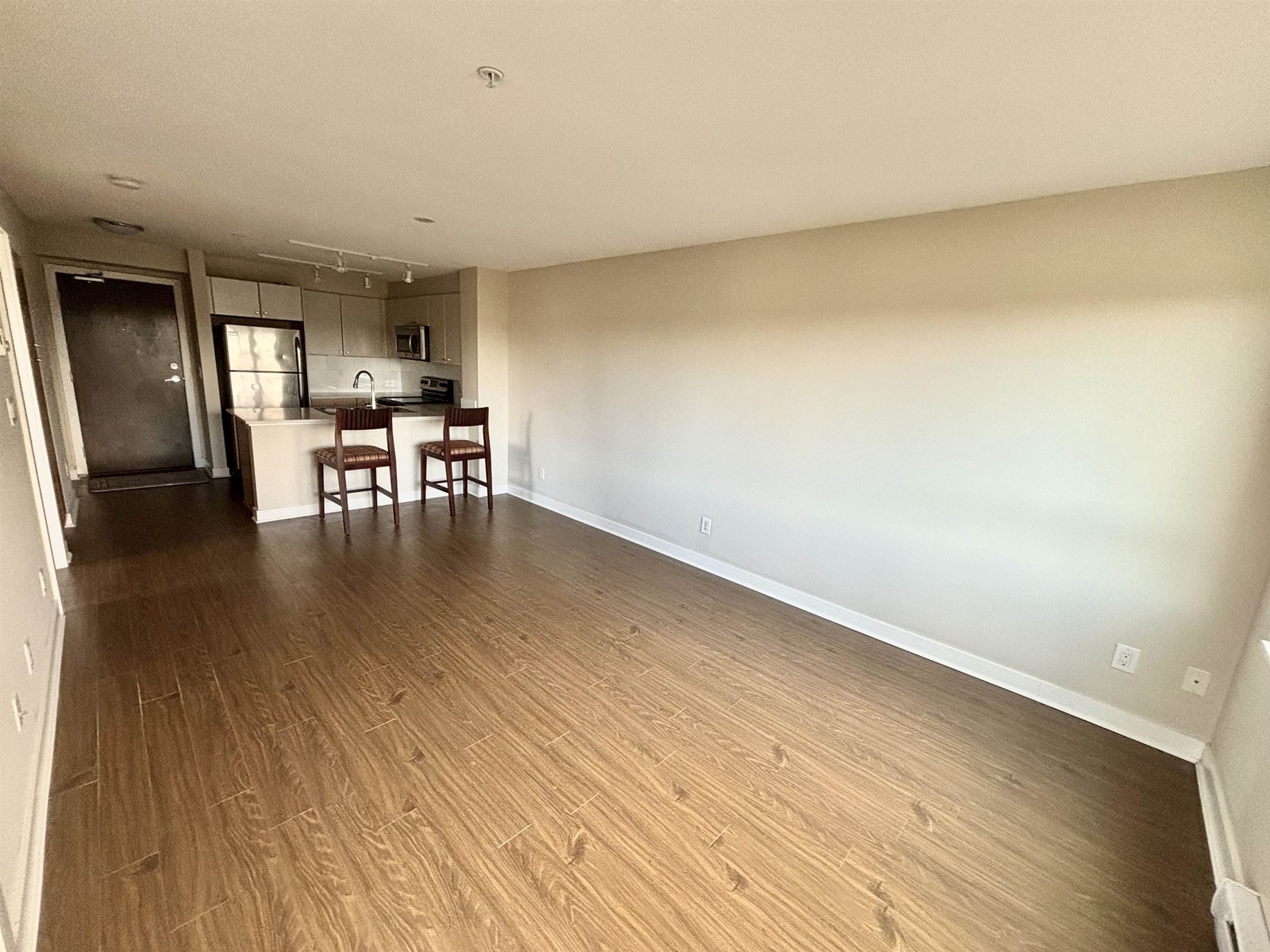 304 13740 75a Avenue, Surrey, British Columbia  V3W 0E8 - Photo 17 - R2963462