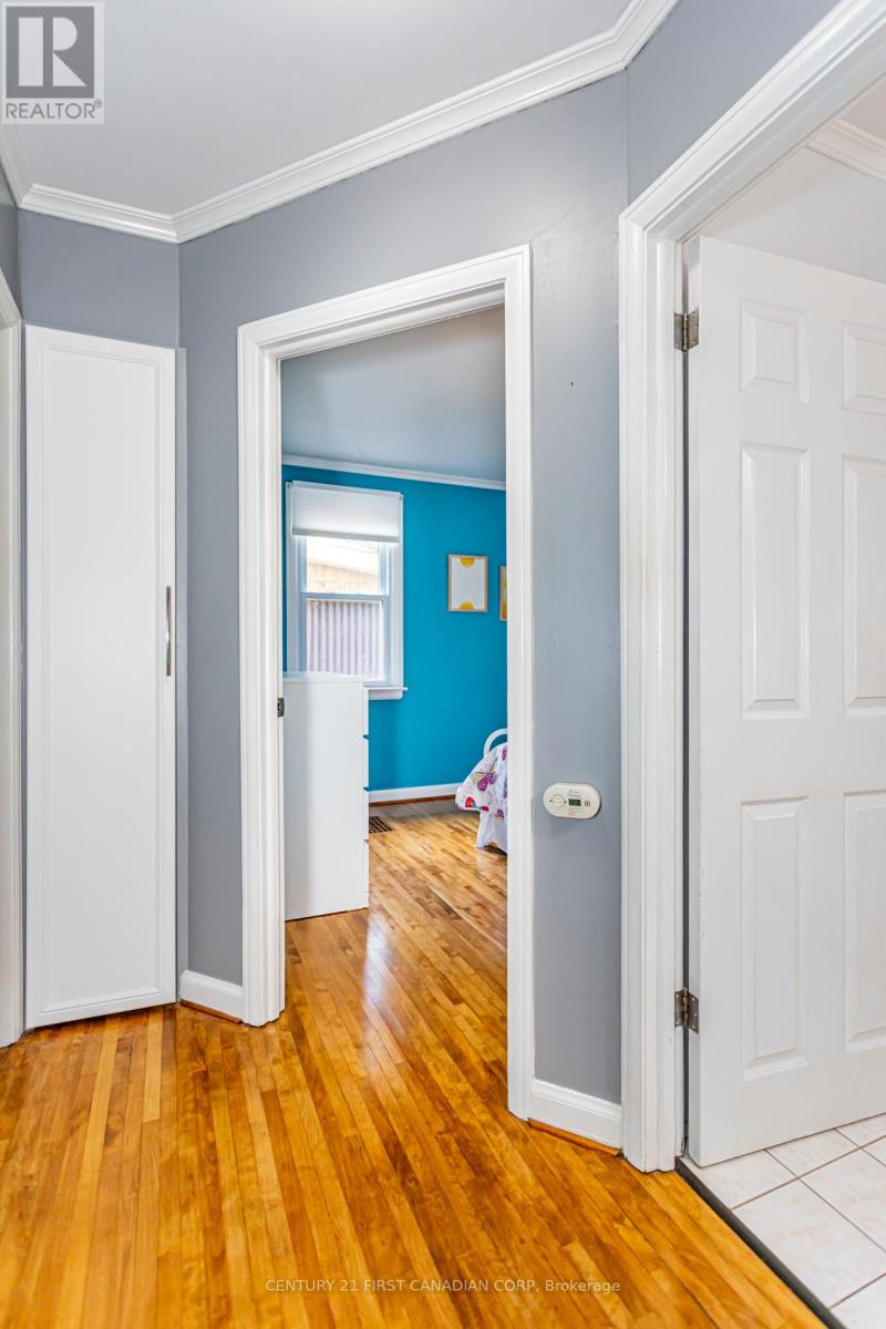383 Foyston Road, London South (South B), Ontario  N6K 2J7 - Photo 10 - X11955691