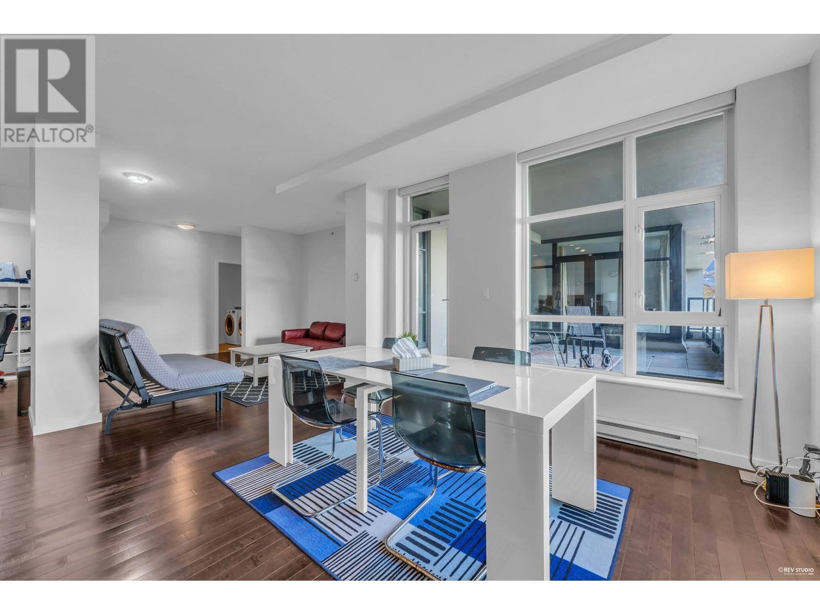 Listing Picture 14 of 34 : 206 6093 IONA DRIVE, Vancouver / 溫哥華 - 魯藝地產 Yvonne Lu Group - MLS Medallion Club Member