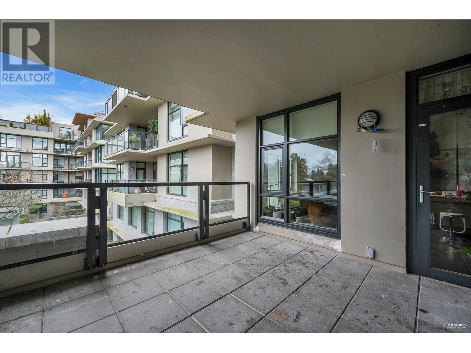 Listing Picture 28 of 34 : 206 6093 IONA DRIVE, Vancouver / 溫哥華 - 魯藝地產 Yvonne Lu Group - MLS Medallion Club Member