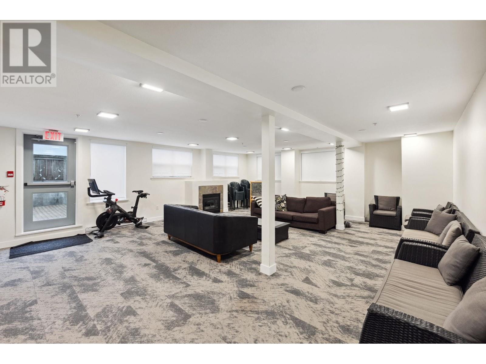 Listing Picture 30 of 40 : 205 1707 CHARLES STREET, Vancouver / 溫哥華 - 魯藝地產 Yvonne Lu Group - MLS Medallion Club Member