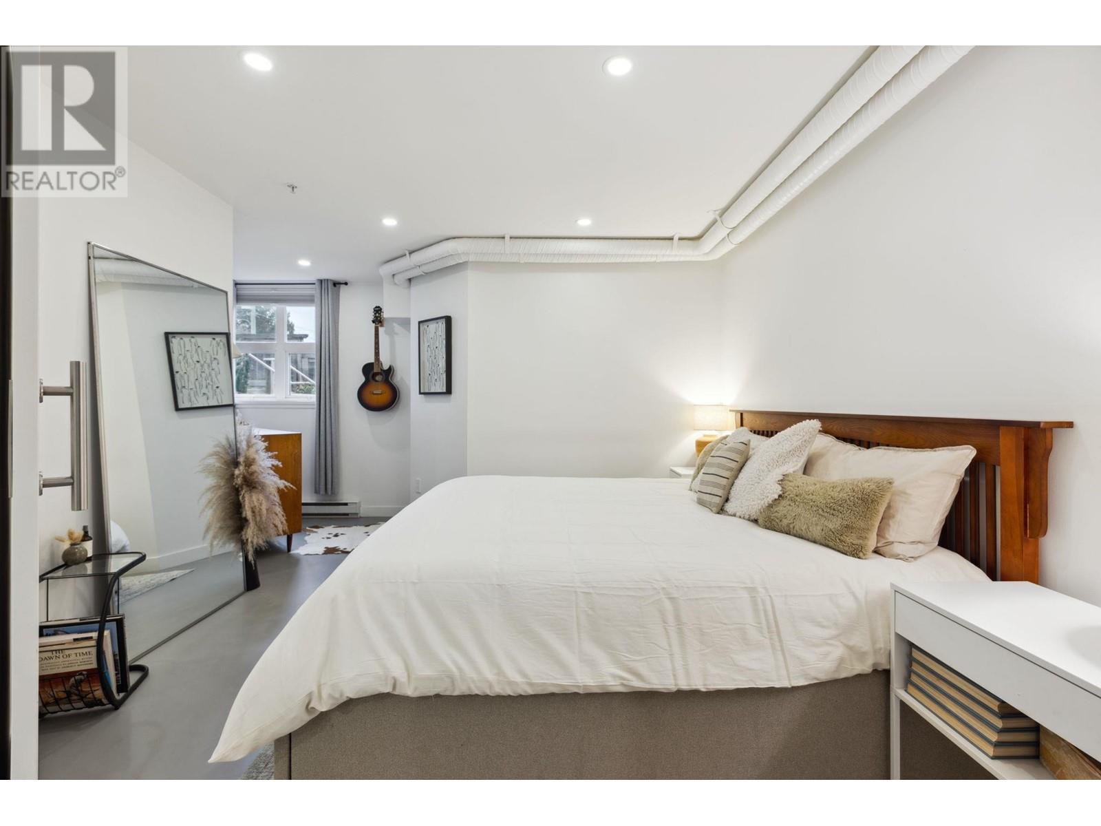 Listing Picture 20 of 40 : 205 1707 CHARLES STREET, Vancouver / 溫哥華 - 魯藝地產 Yvonne Lu Group - MLS Medallion Club Member