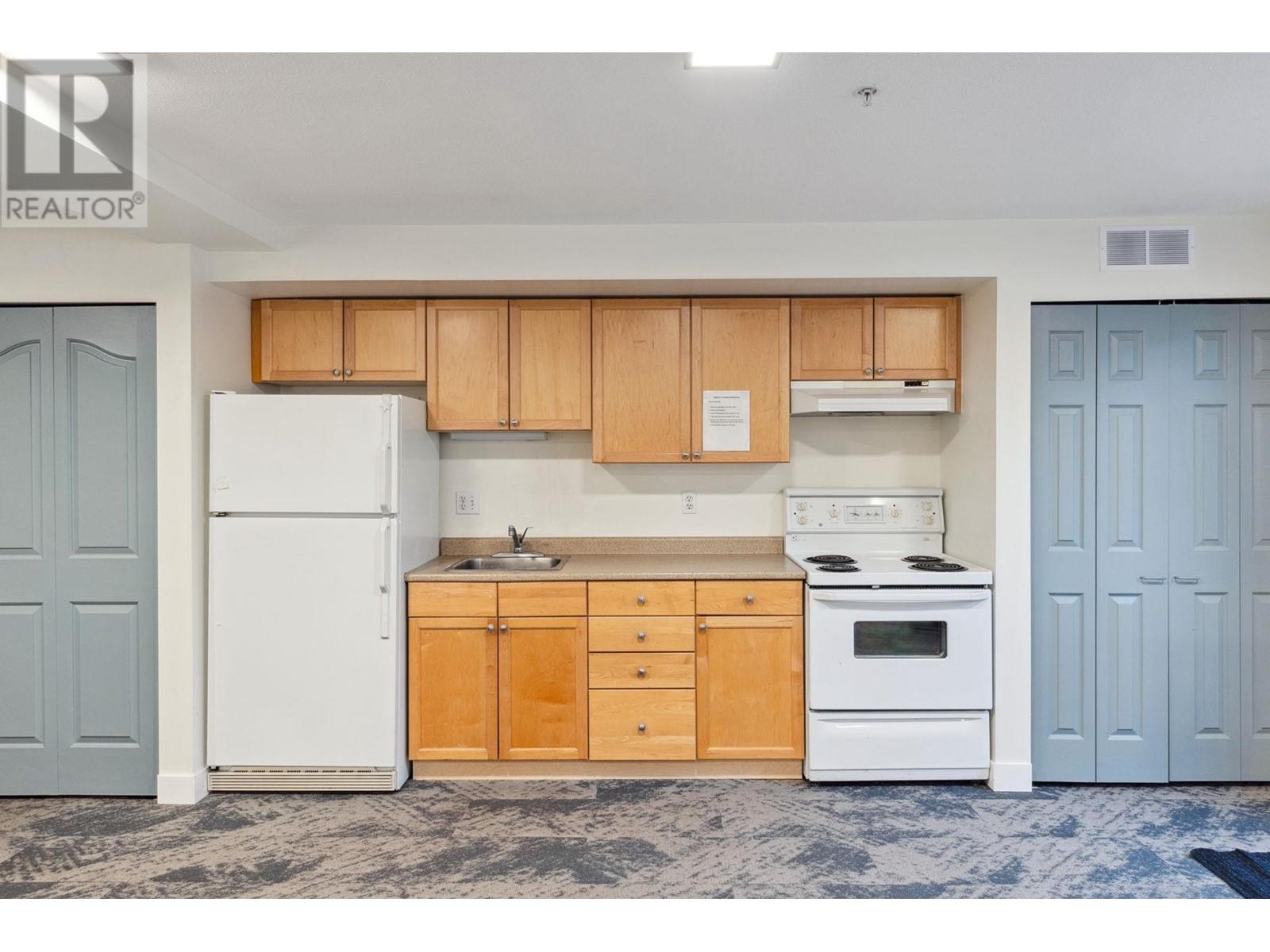 Listing Picture 31 of 40 : 205 1707 CHARLES STREET, Vancouver / 溫哥華 - 魯藝地產 Yvonne Lu Group - MLS Medallion Club Member