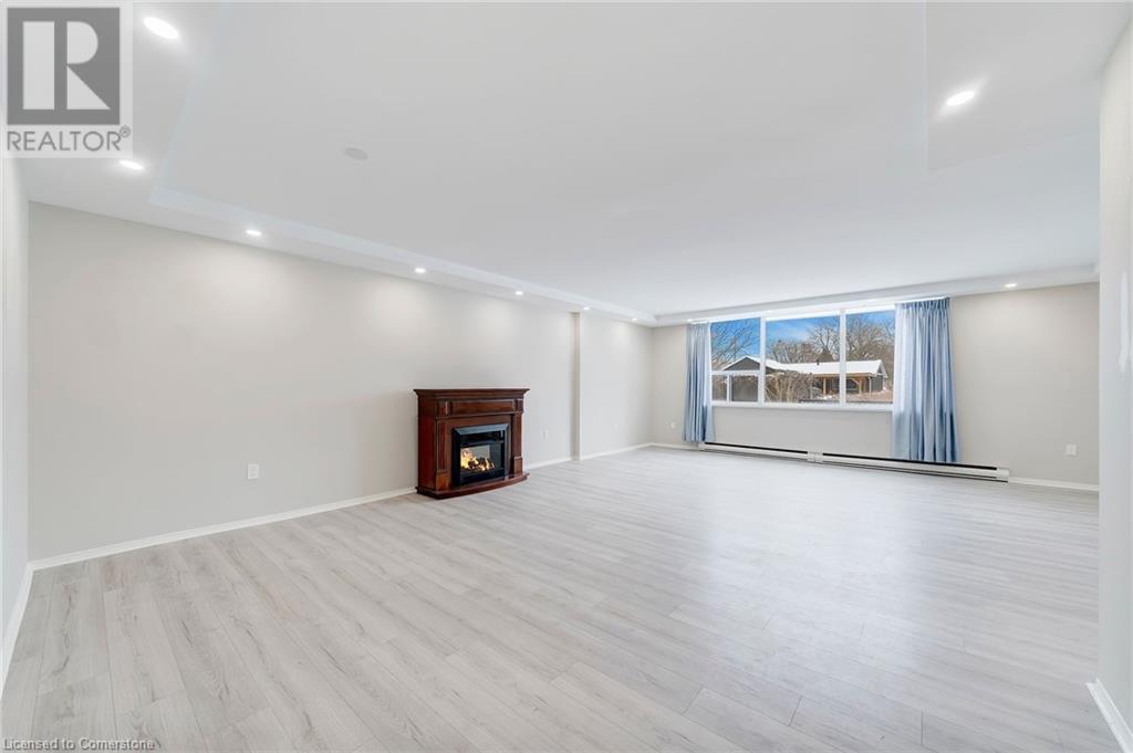 28 Robinson Street N Unit# 101, Grimsby, Ontario  L3M 3C9 - Photo 14 - 40692698