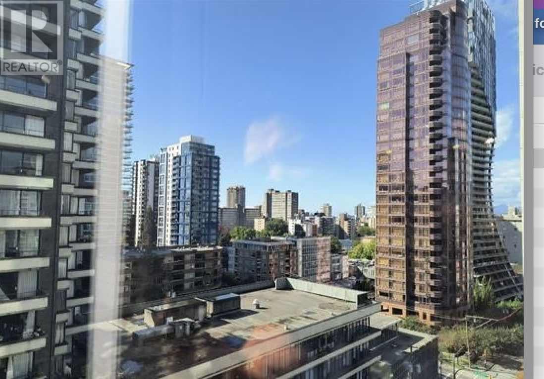 Listing Picture 3 of 14 : 1206 1420 W GEORGIA STREET, Vancouver / 溫哥華 - 魯藝地產 Yvonne Lu Group - MLS Medallion Club Member