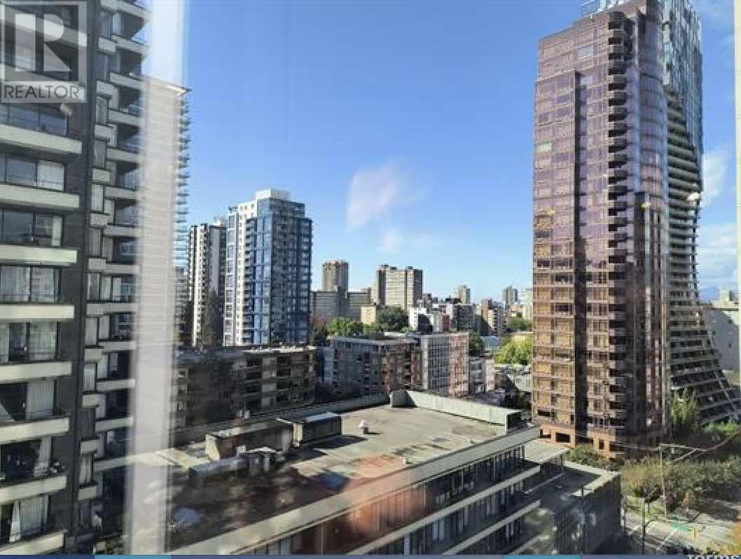 Listing Picture 4 of 14 : 1206 1420 W GEORGIA STREET, Vancouver / 溫哥華 - 魯藝地產 Yvonne Lu Group - MLS Medallion Club Member