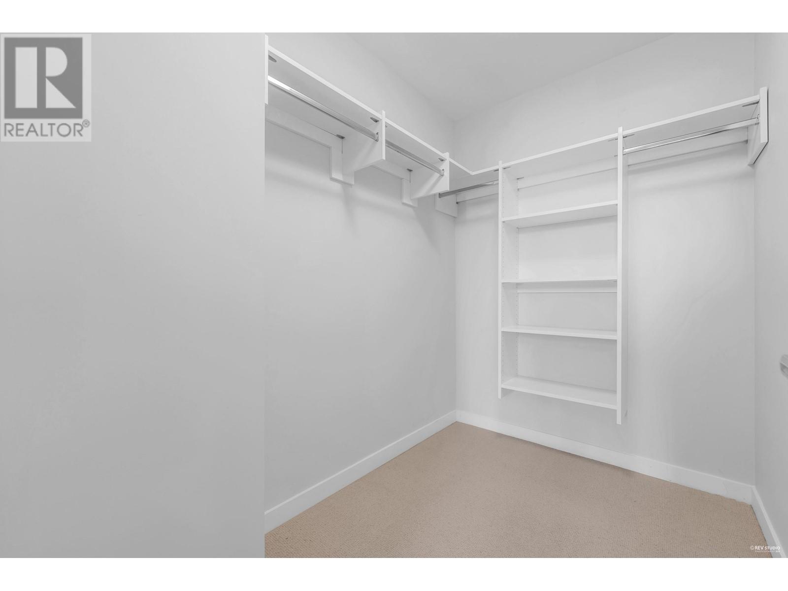 Listing Picture 15 of 35 : 606 3533 ROSS DRIVE, Vancouver / 溫哥華 - 魯藝地產 Yvonne Lu Group - MLS Medallion Club Member