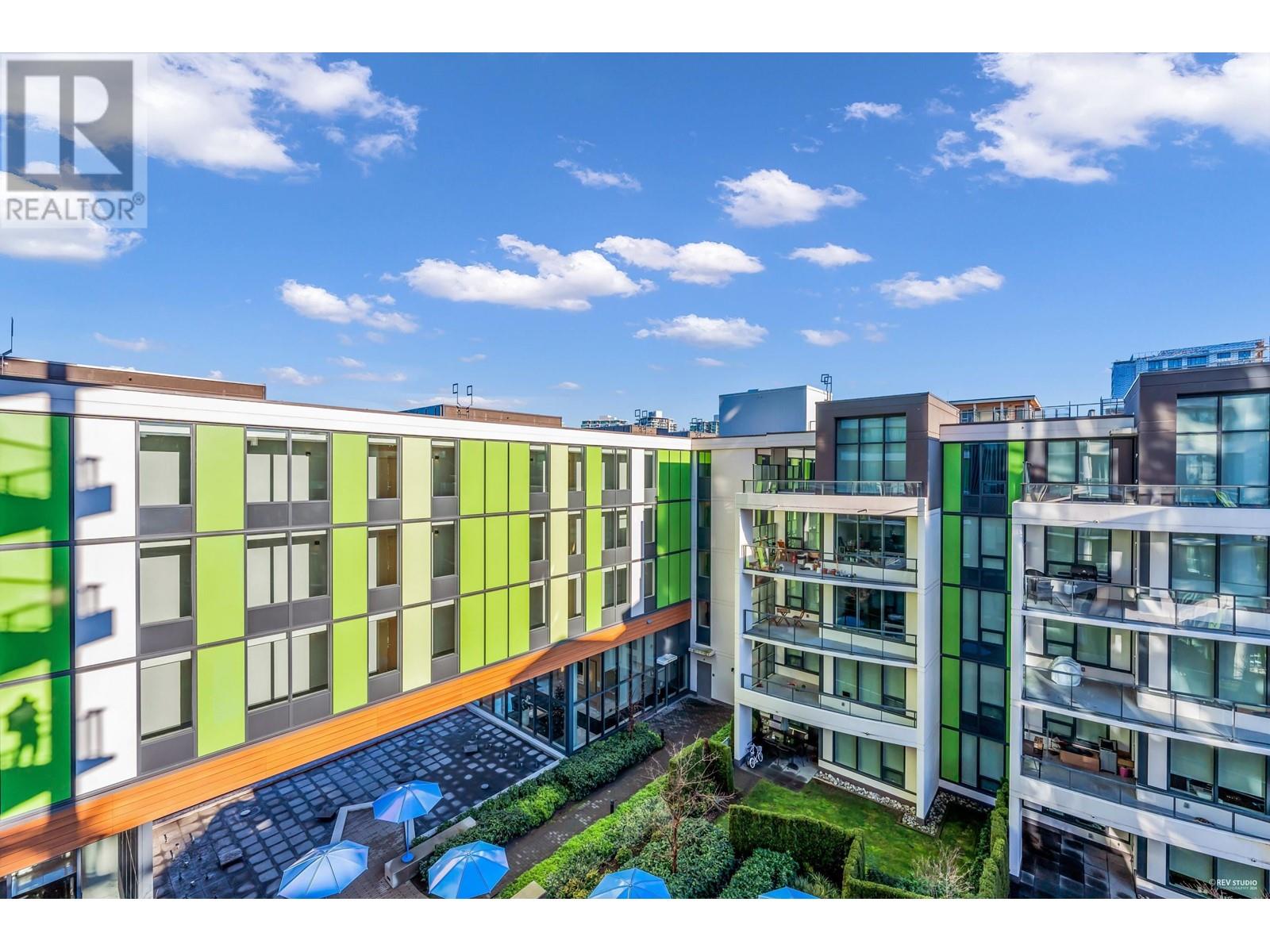 Listing Picture 26 of 35 : 606 3533 ROSS DRIVE, Vancouver / 溫哥華 - 魯藝地產 Yvonne Lu Group - MLS Medallion Club Member