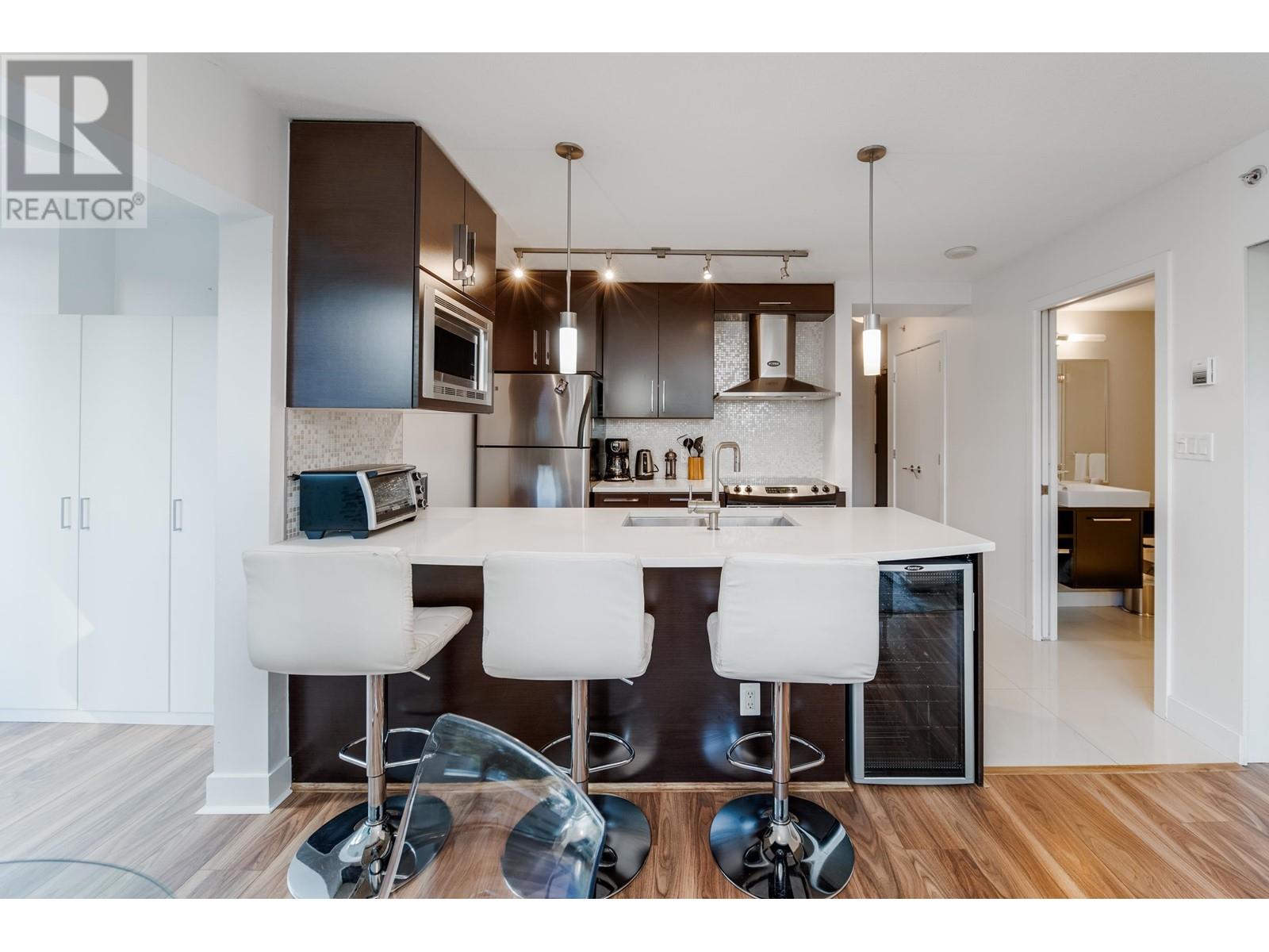 301 689 Abbott Street, Vancouver, British Columbia  V6B 0J2 - Photo 5 - R2963468