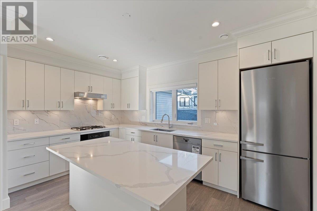 2225 W 16th Avenue, Vancouver, British Columbia  V6K 3B4 - Photo 12 - R2963470