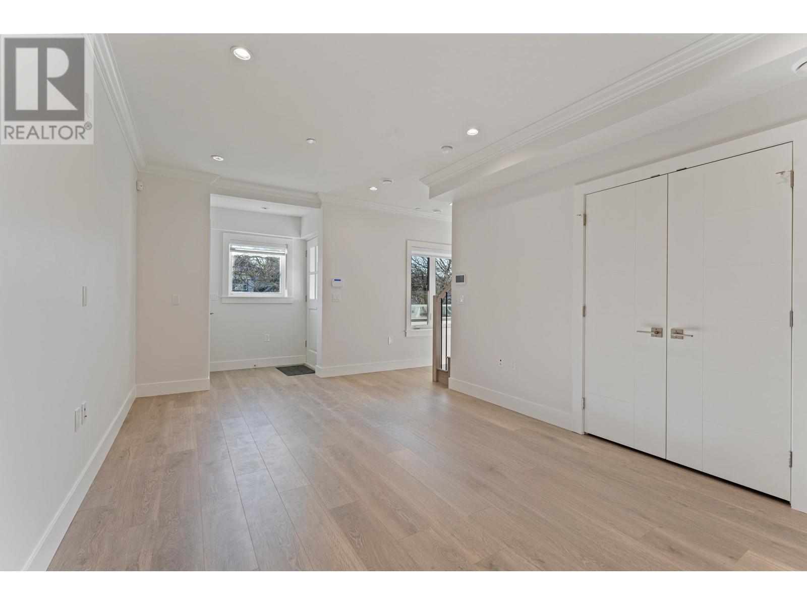 2225 W 16th Avenue, Vancouver, British Columbia  V6K 3B4 - Photo 16 - R2963470