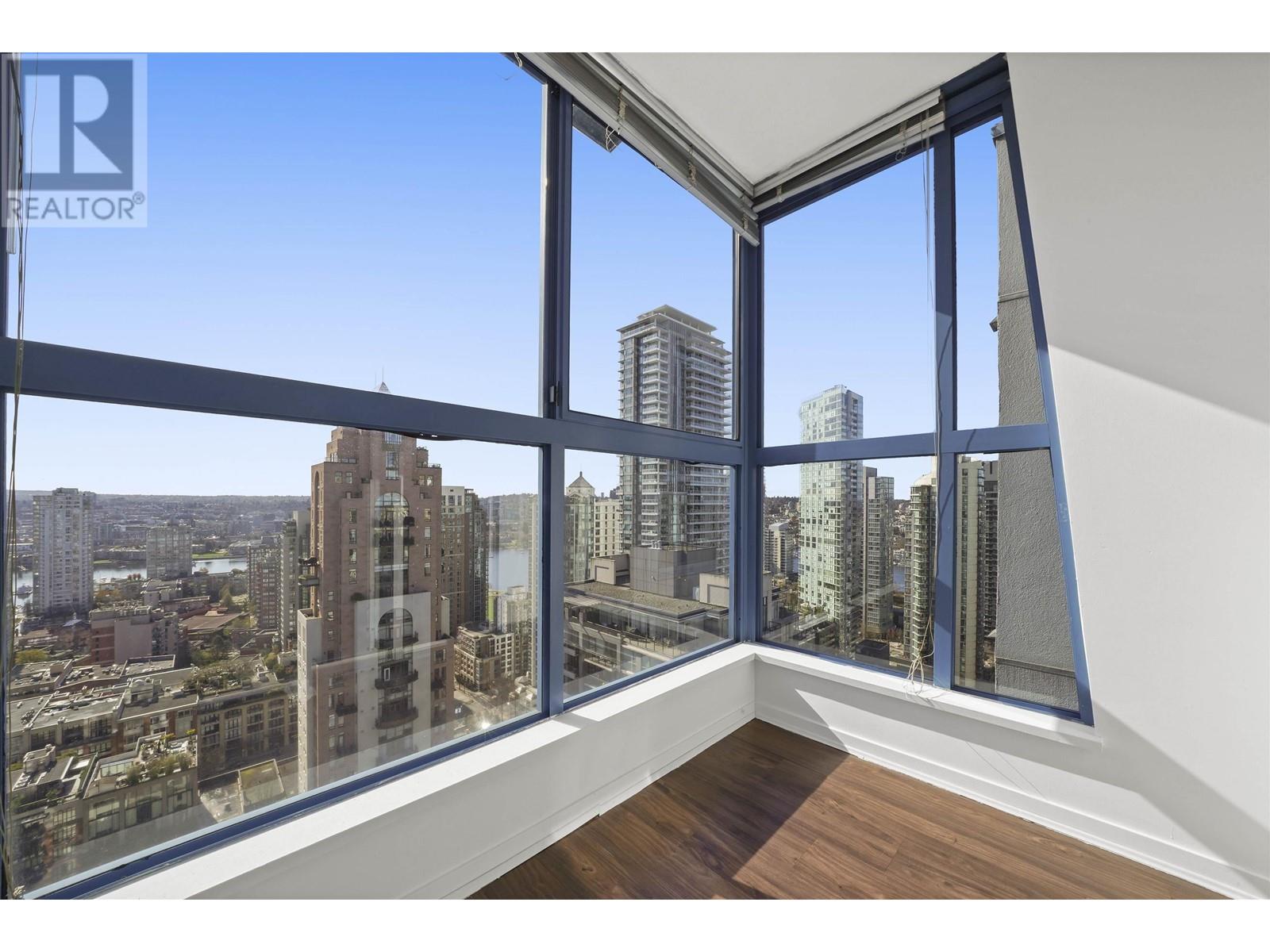 Listing Picture 8 of 19 : 1907 1238 SEYMOUR STREET, Vancouver / 溫哥華 - 魯藝地產 Yvonne Lu Group - MLS Medallion Club Member