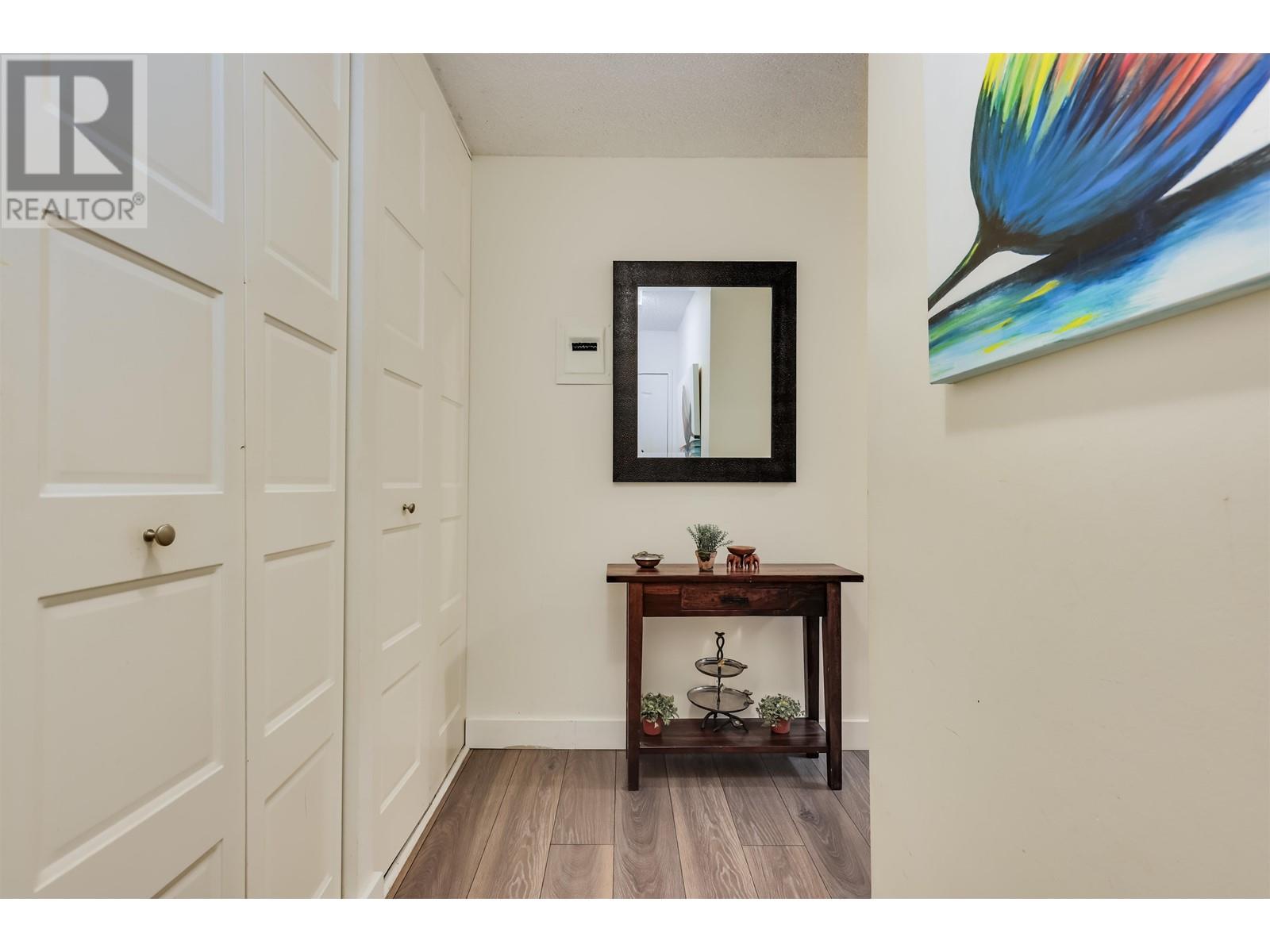 1702 2016 Fullerton Avenue, North Vancouver, British Columbia  V7P 3E6 - Photo 17 - R2963477