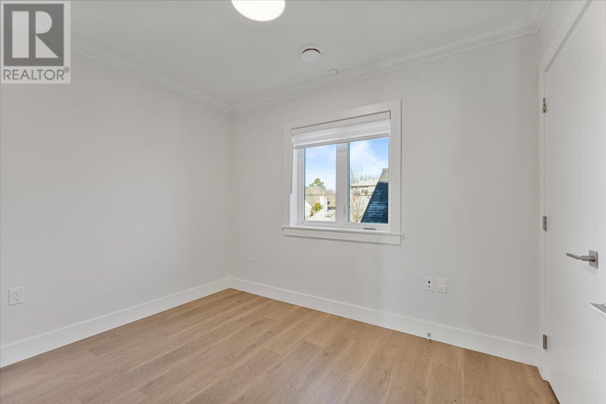 2227 W 16th Avenue, Vancouver, British Columbia  V6K 3B4 - Photo 30 - R2963479