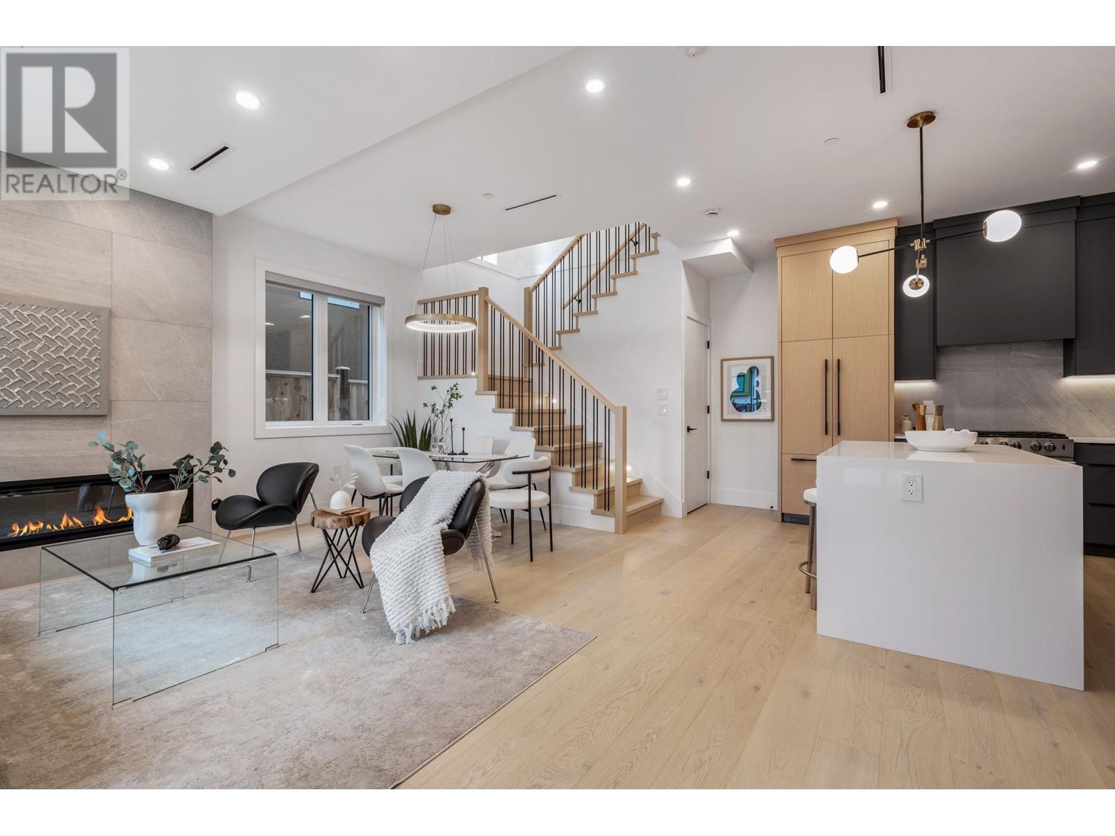 Listing Picture 6 of 40 : 1 3494 FRANKLIN STREET, Vancouver / 溫哥華 - 魯藝地產 Yvonne Lu Group - MLS Medallion Club Member