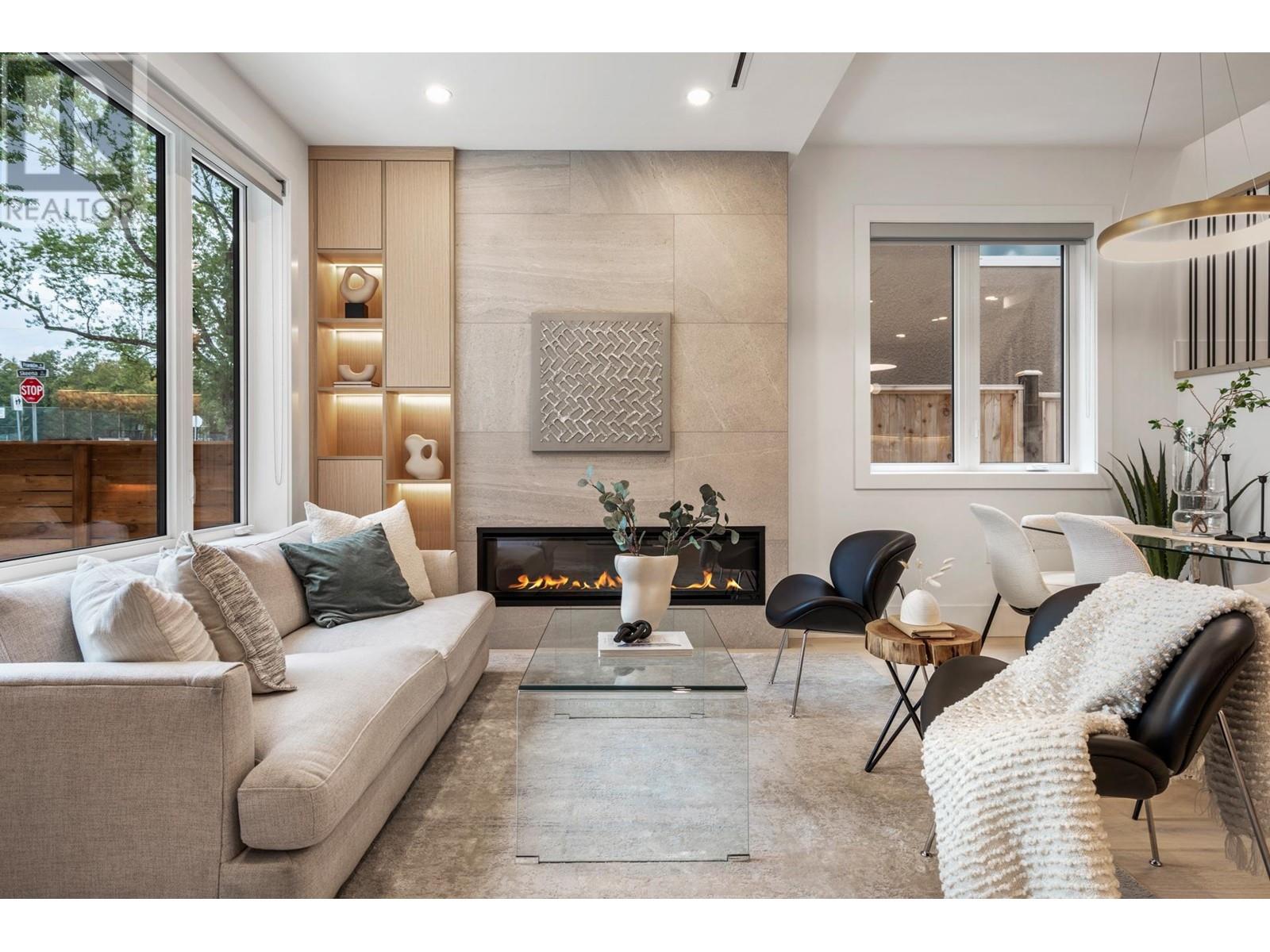 Listing Picture 8 of 40 : 1 3494 FRANKLIN STREET, Vancouver / 溫哥華 - 魯藝地產 Yvonne Lu Group - MLS Medallion Club Member