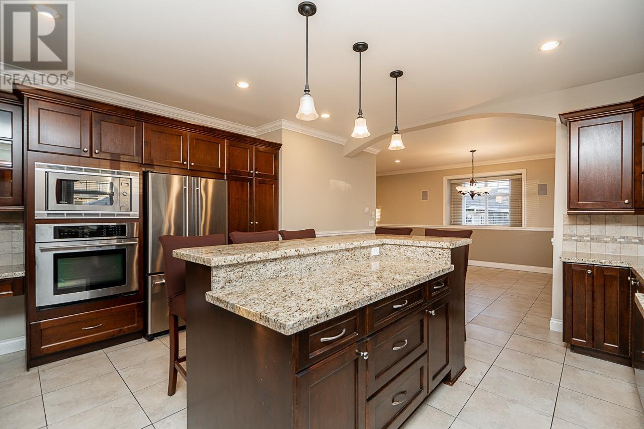 Listing Picture 10 of 40 : 6442 LAKEVIEW AVENUE, Burnaby / 本拿比 - 魯藝地產 Yvonne Lu Group - MLS Medallion Club Member